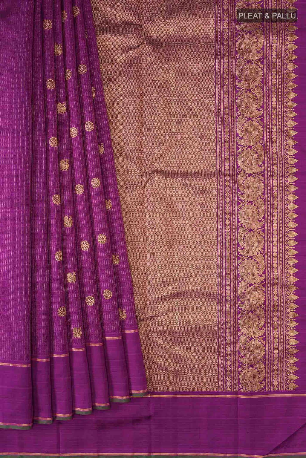 pleats pallu