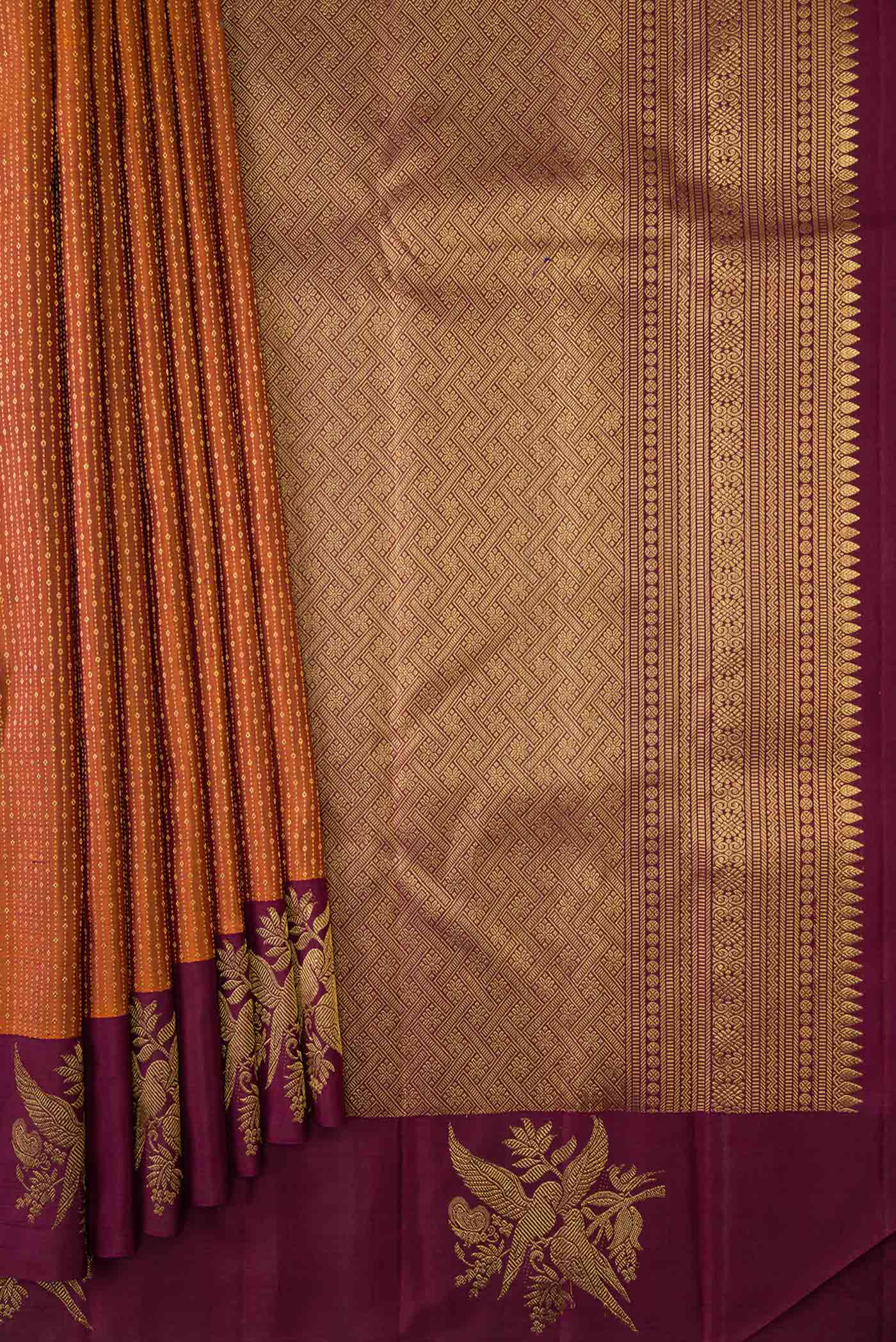 pleats pallu