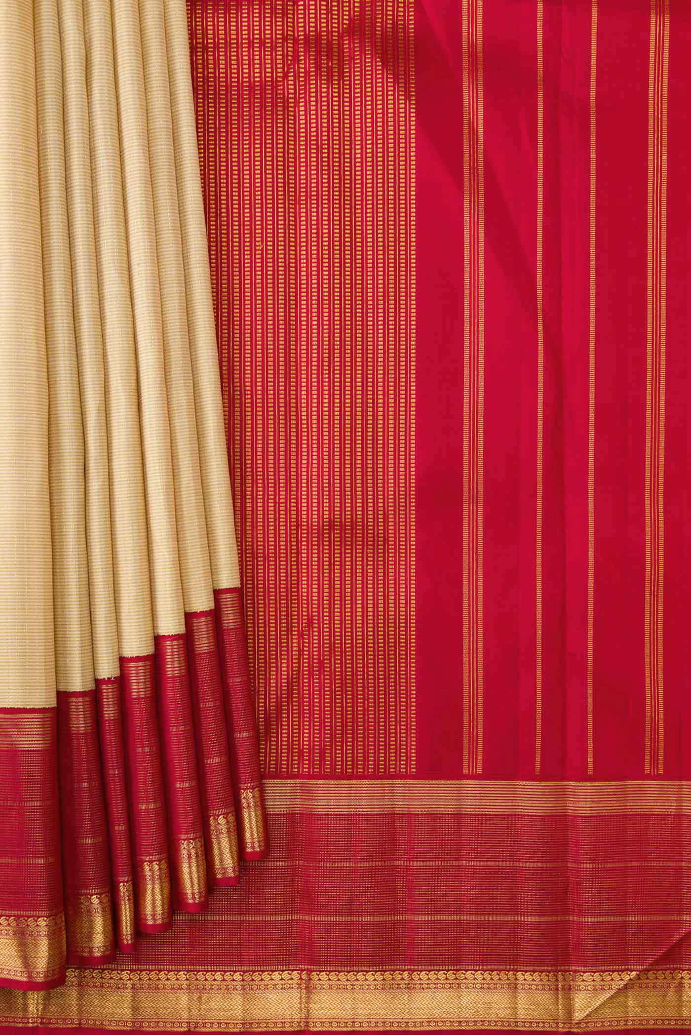 pleats pallu