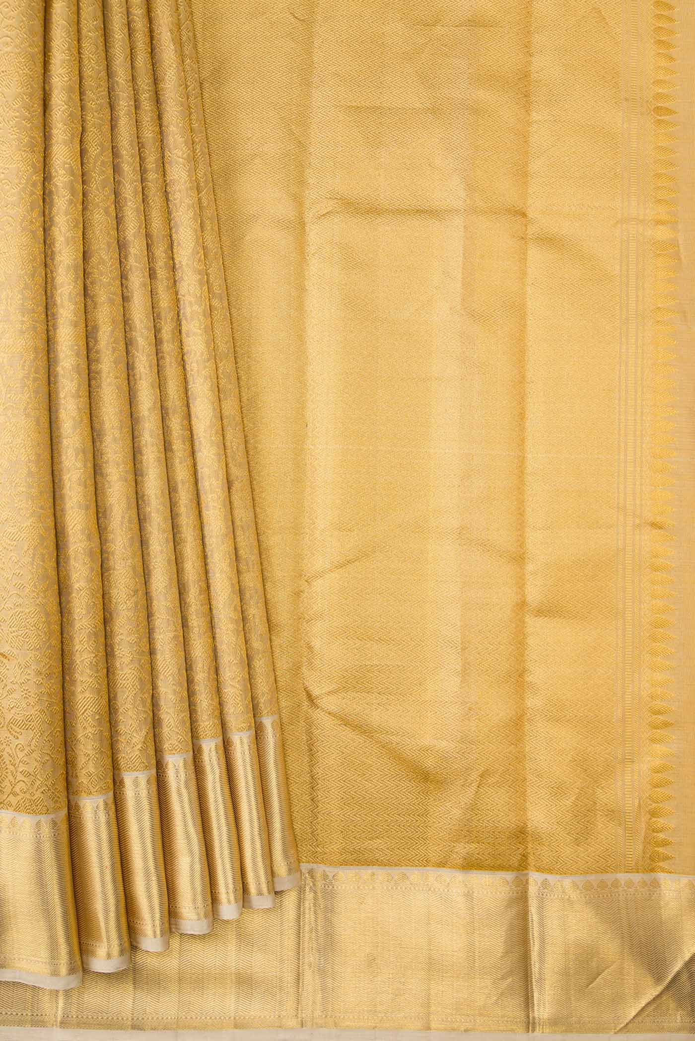 pleats pallu