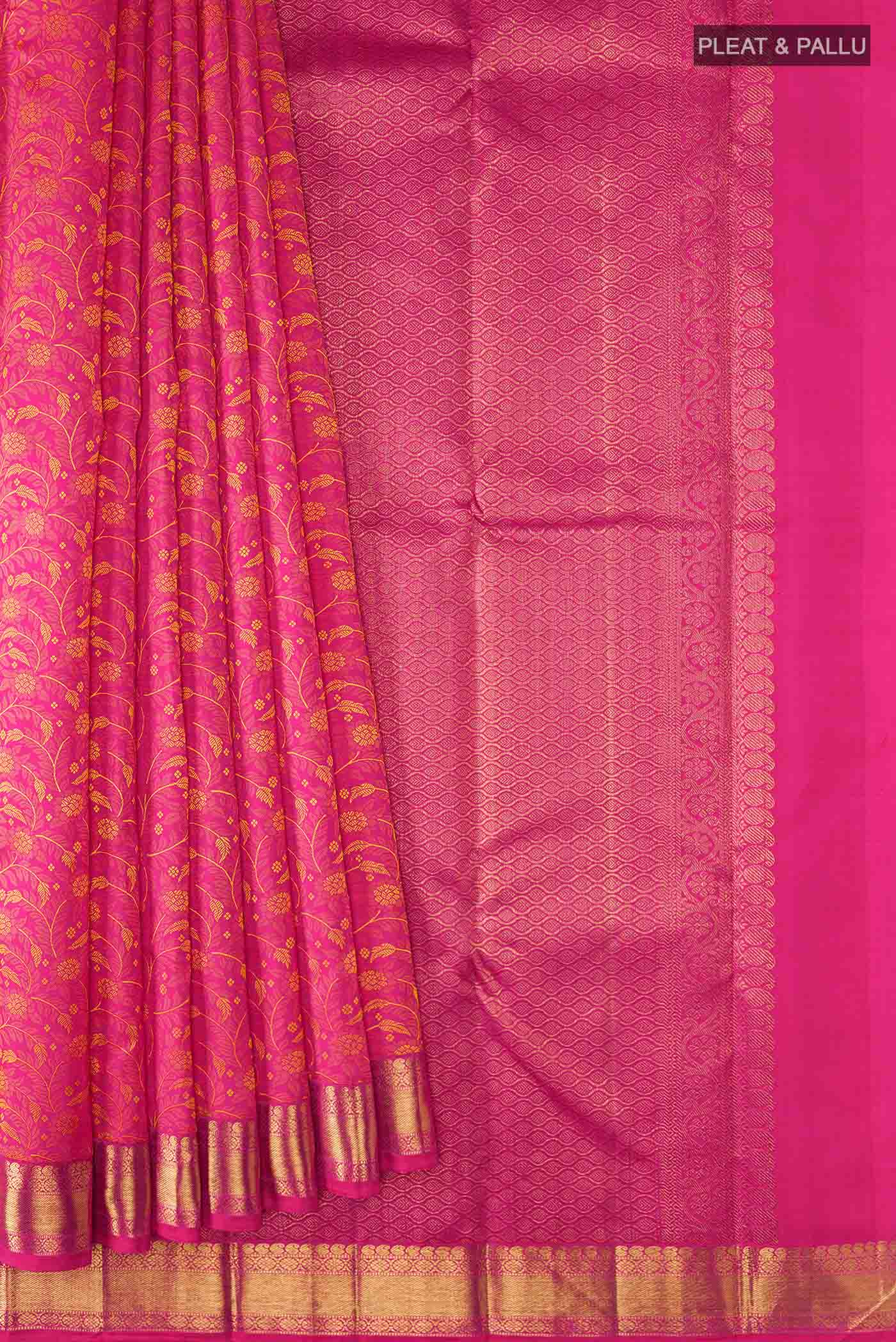 pleats pallu