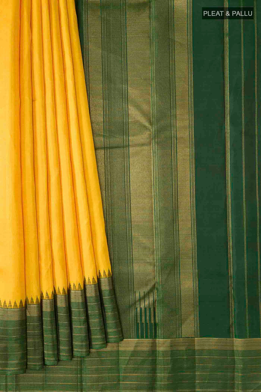 pleats pallu