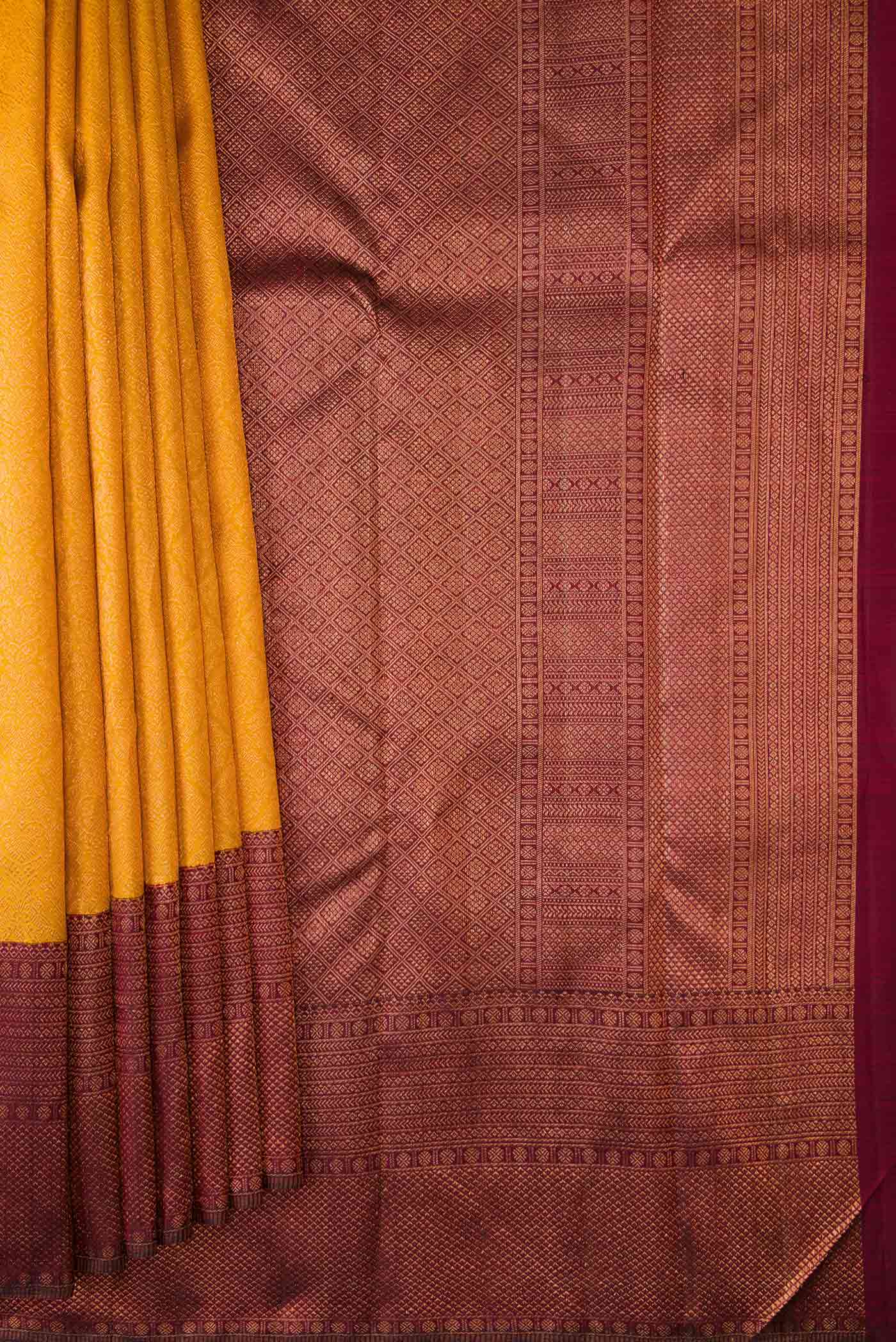 pleats pallu