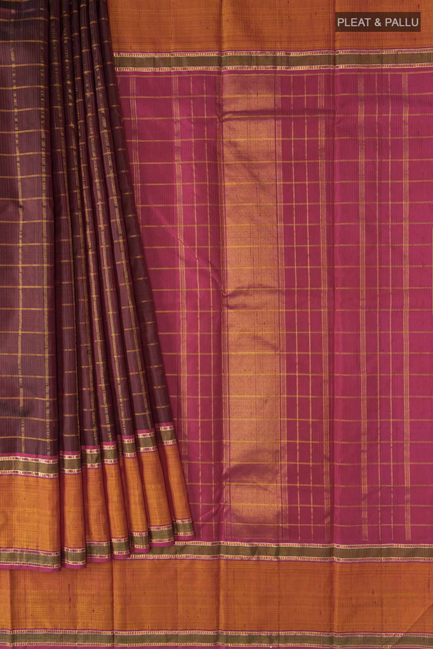 pleats pallu