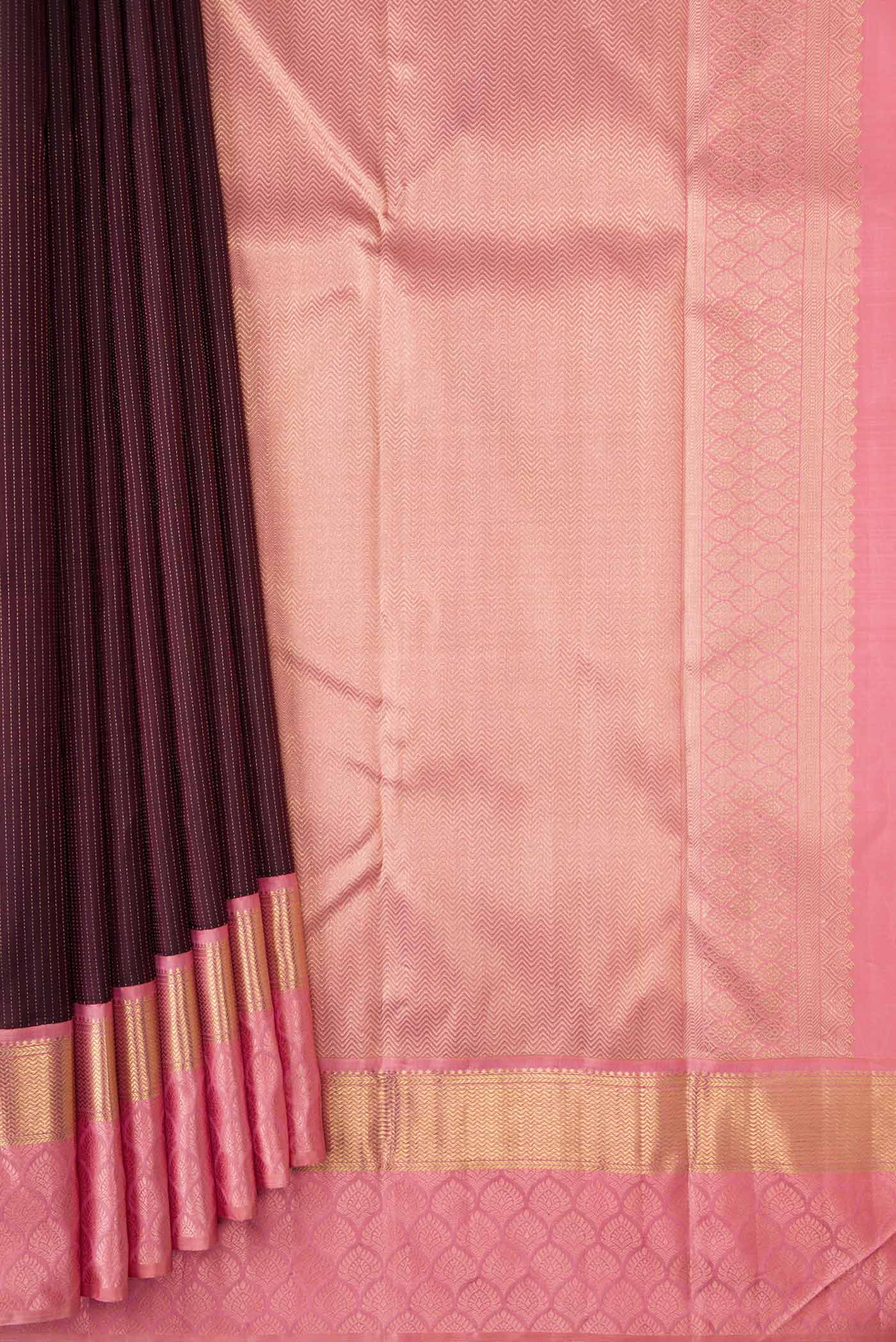 pleats pallu