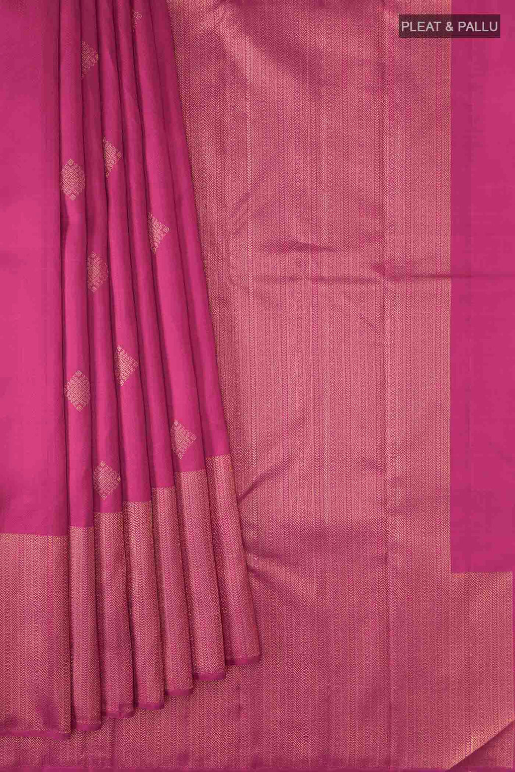pleats pallu
