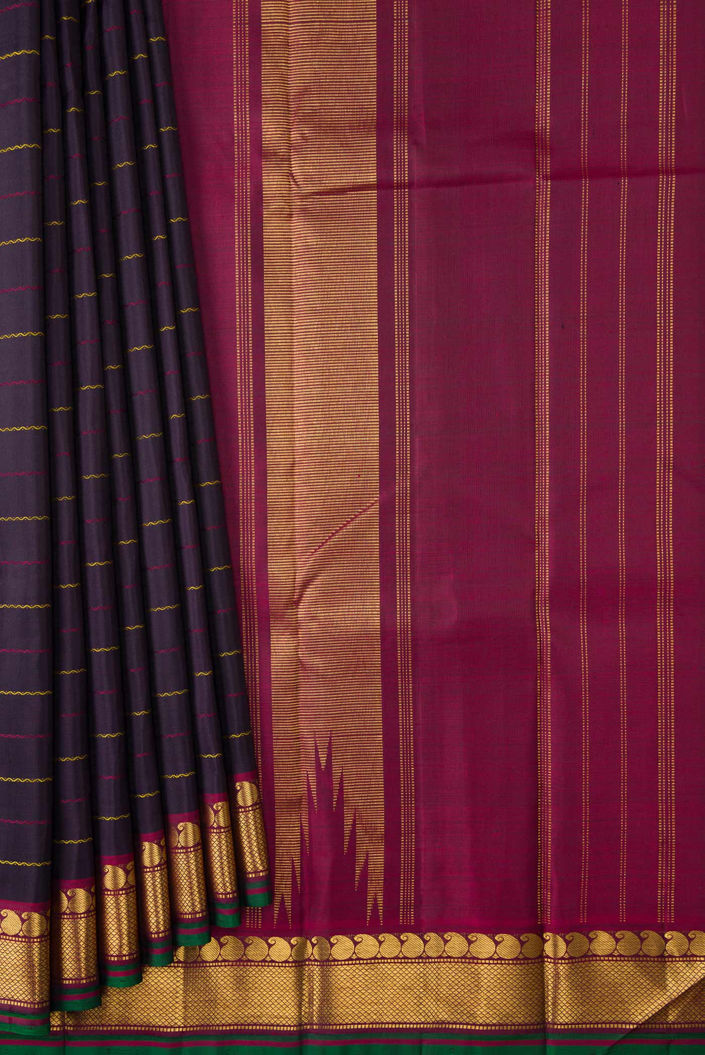 pleats pallu