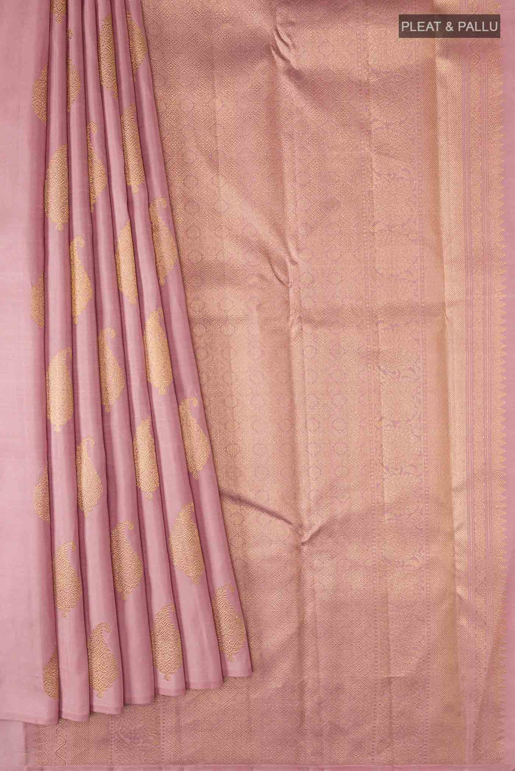 pleats pallu