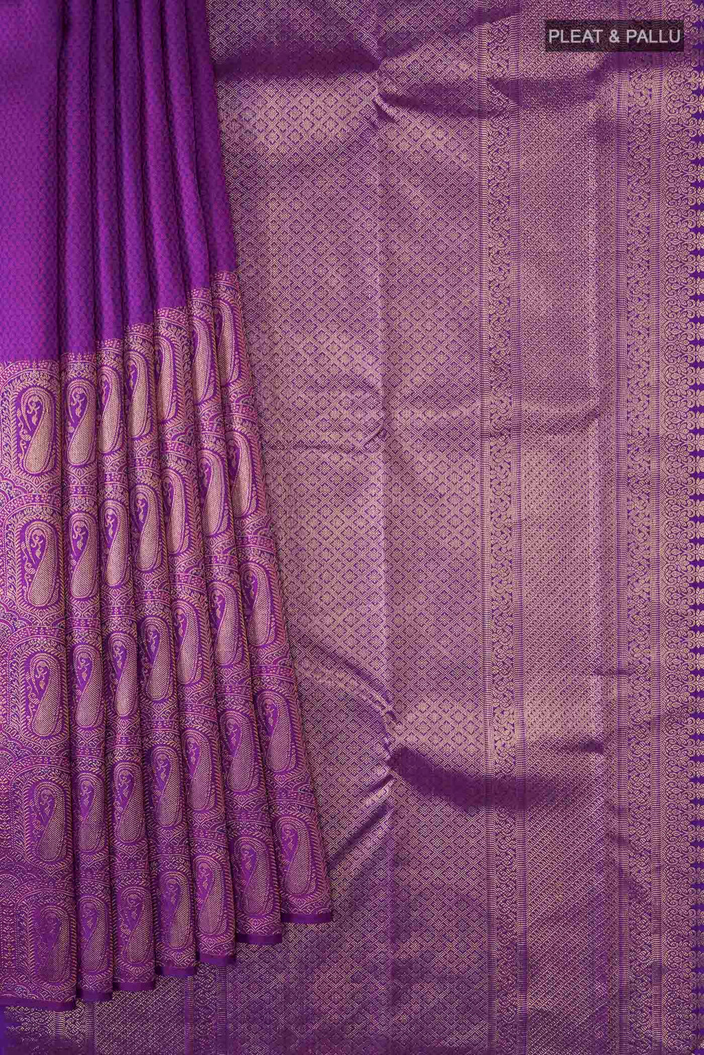 pleats pallu