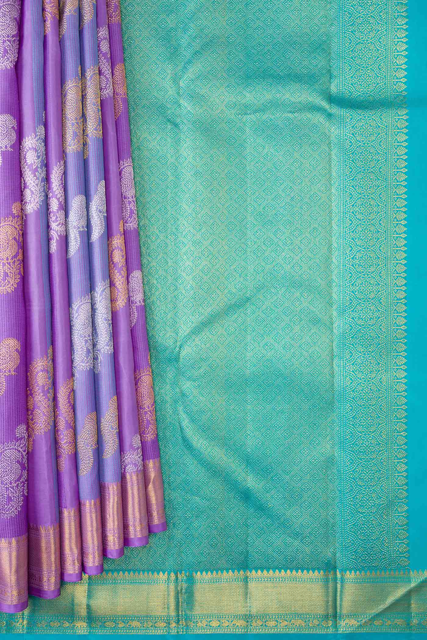 pleats pallu