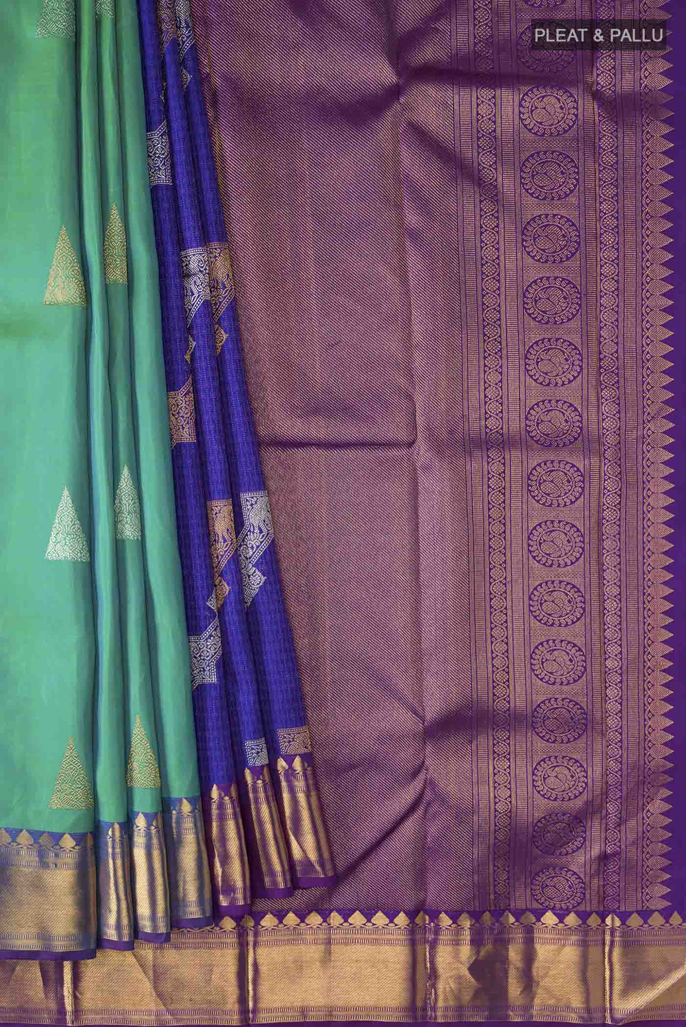 pleats pallu