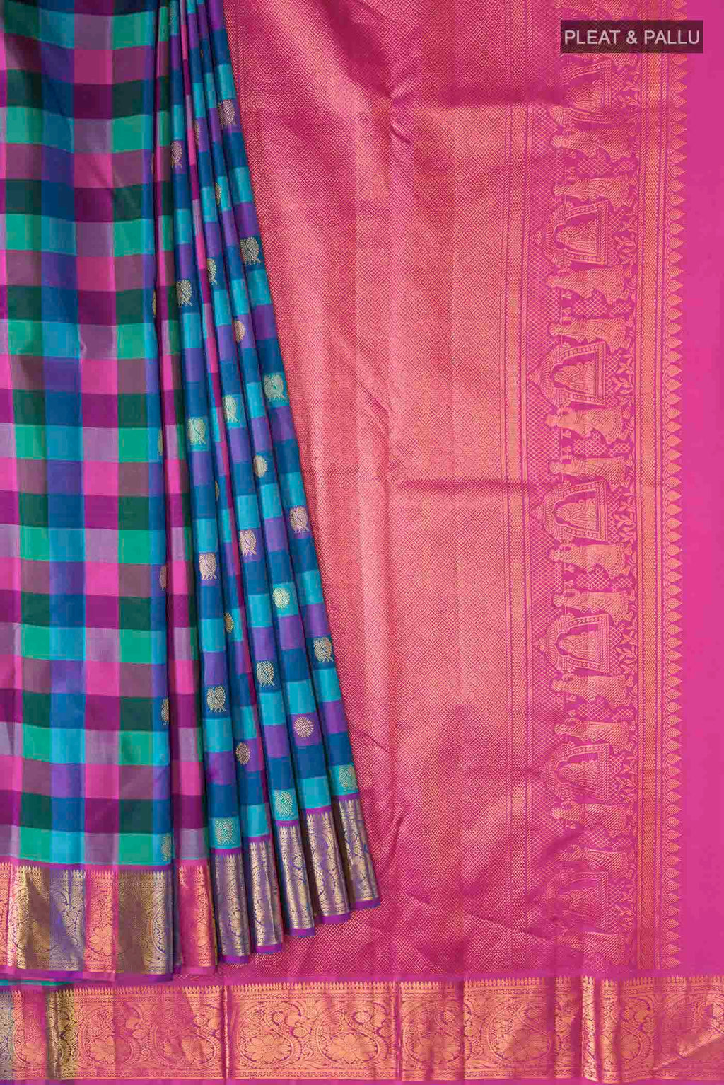 pleats pallu
