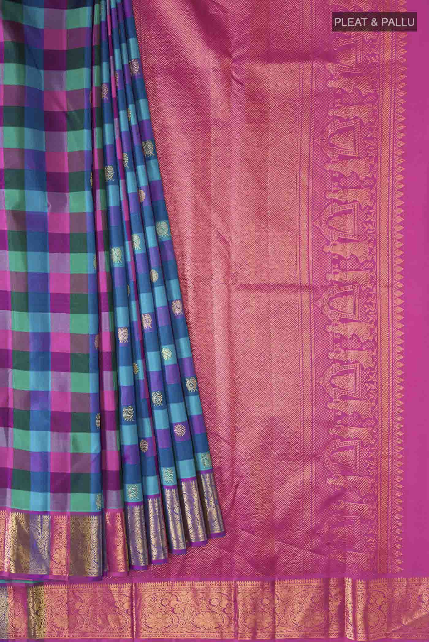 pleats pallu