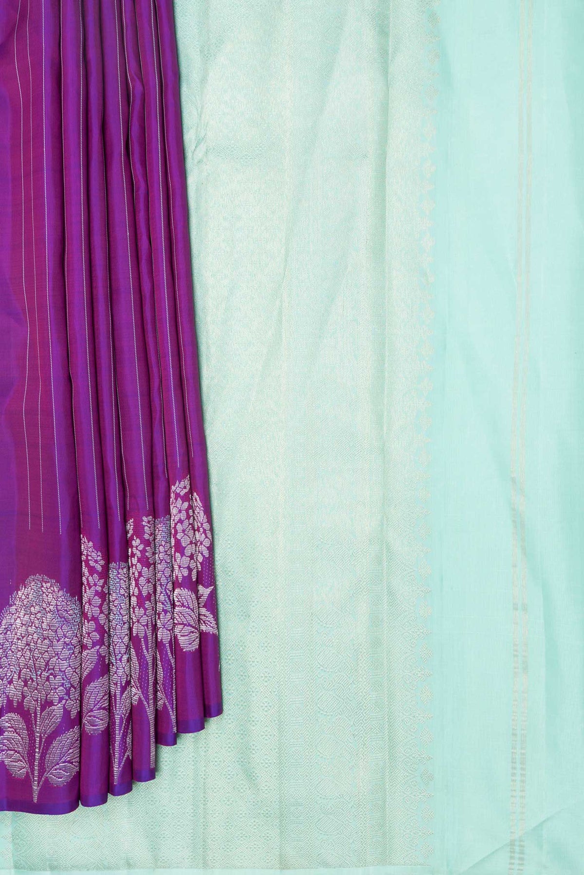 Pleats and pallu of Purple Dual Tone Kanchipuram Saree with Stripes on the body and Fancy Border
