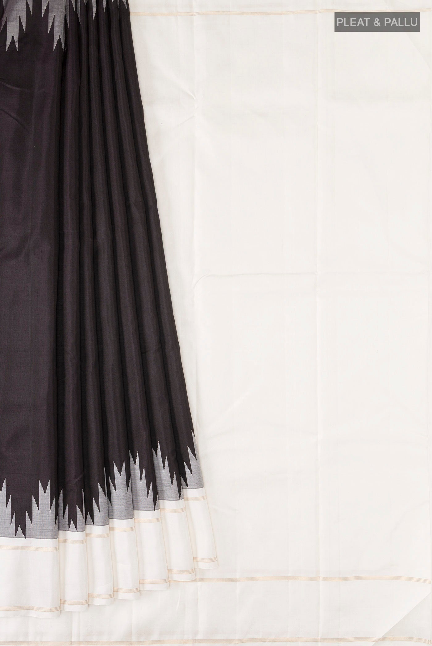 pleats pallu