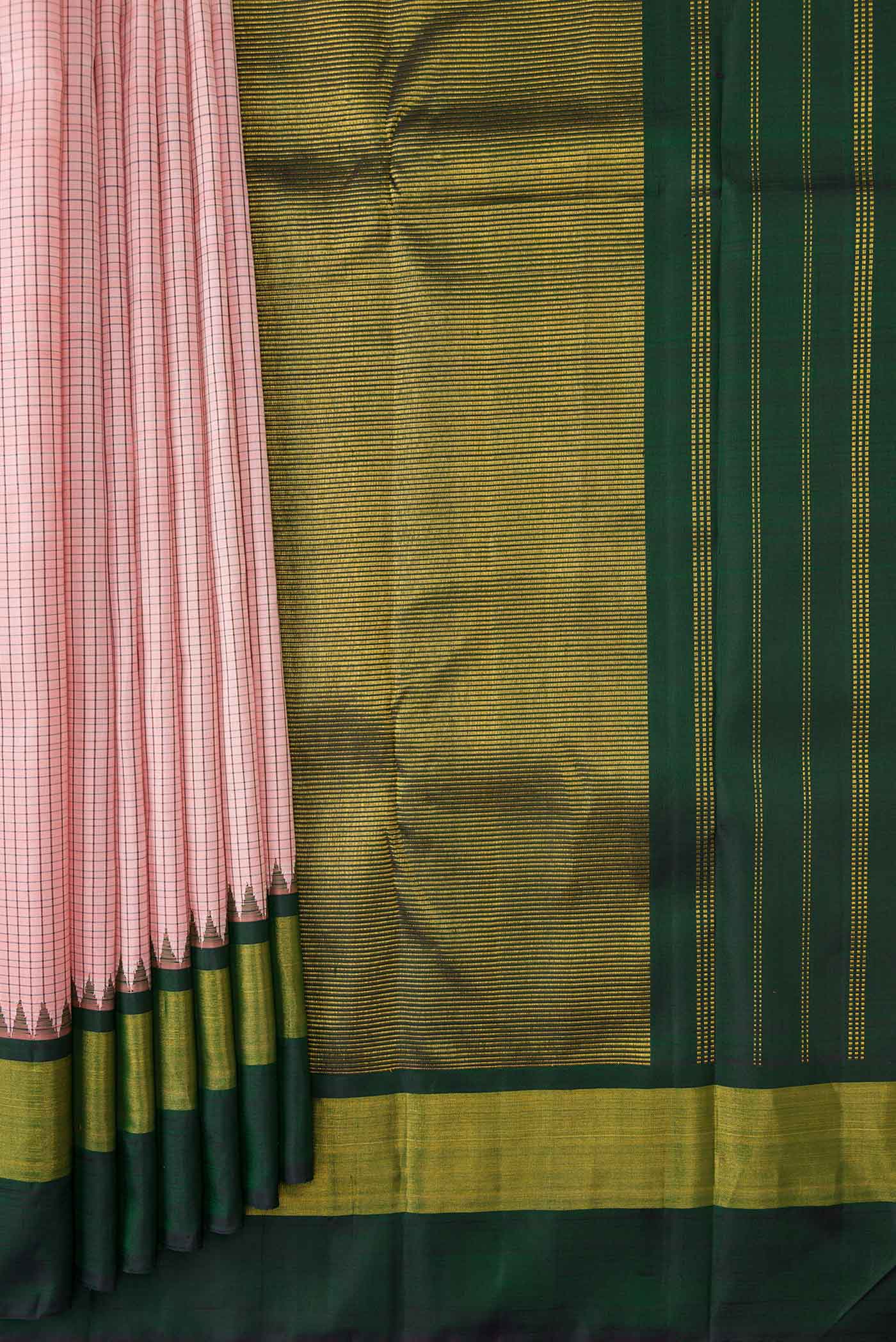 pleats pallu