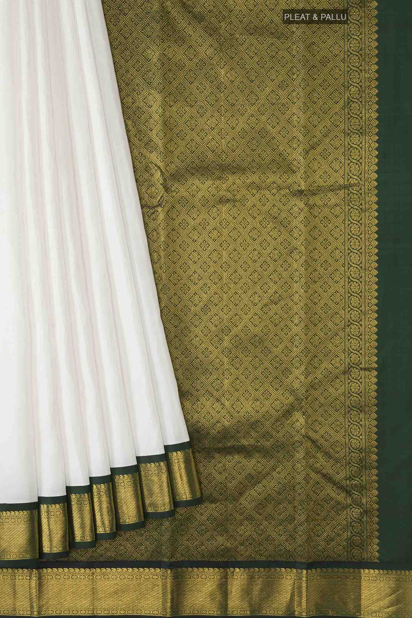 pleats pallu