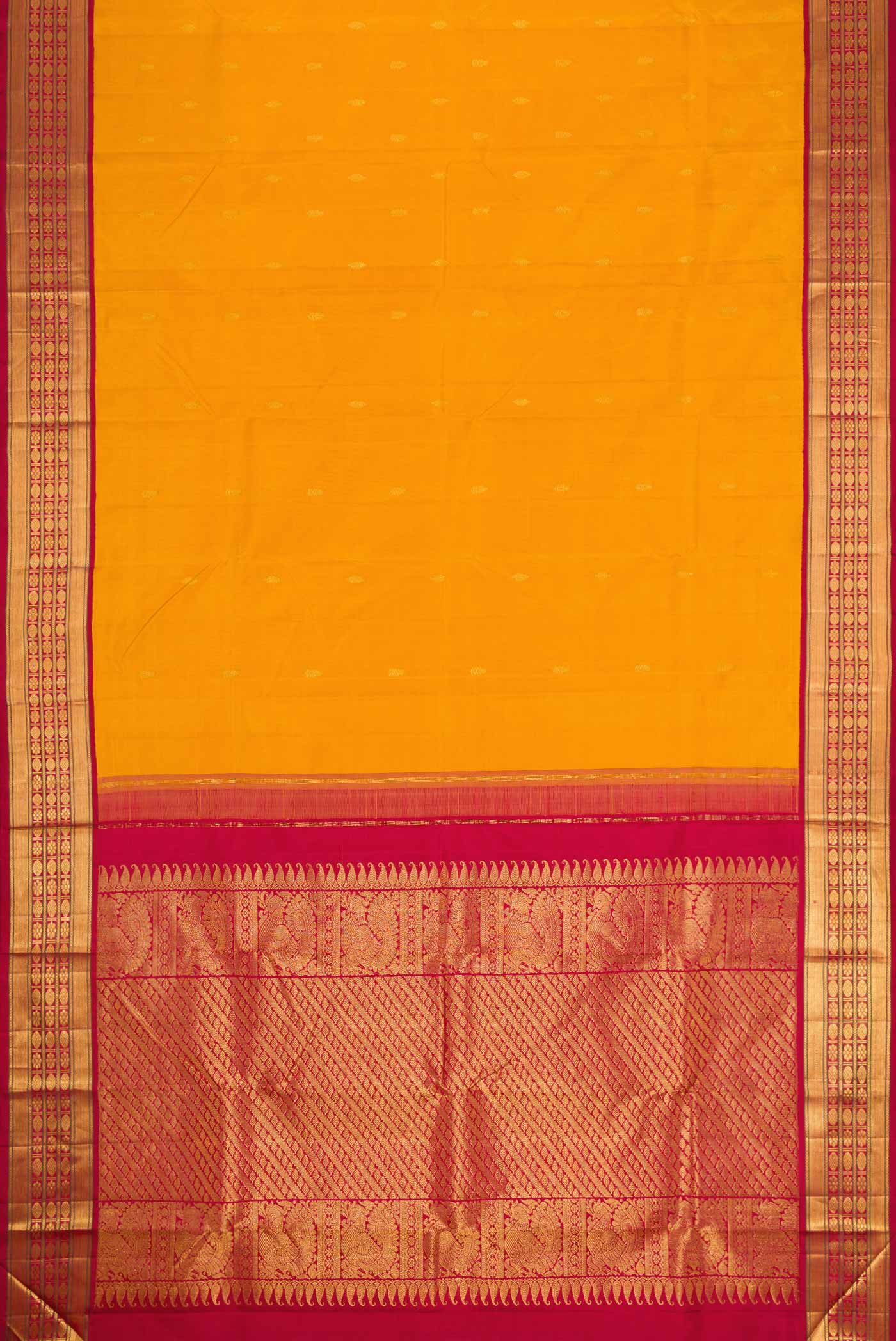 pallu body