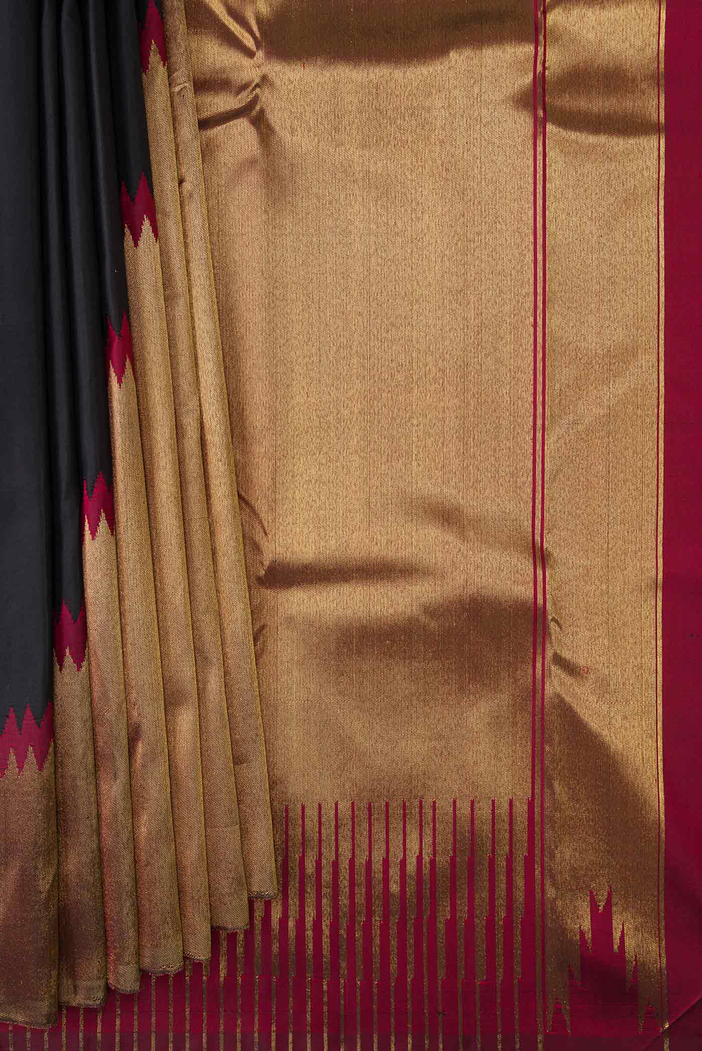 pleats pallu