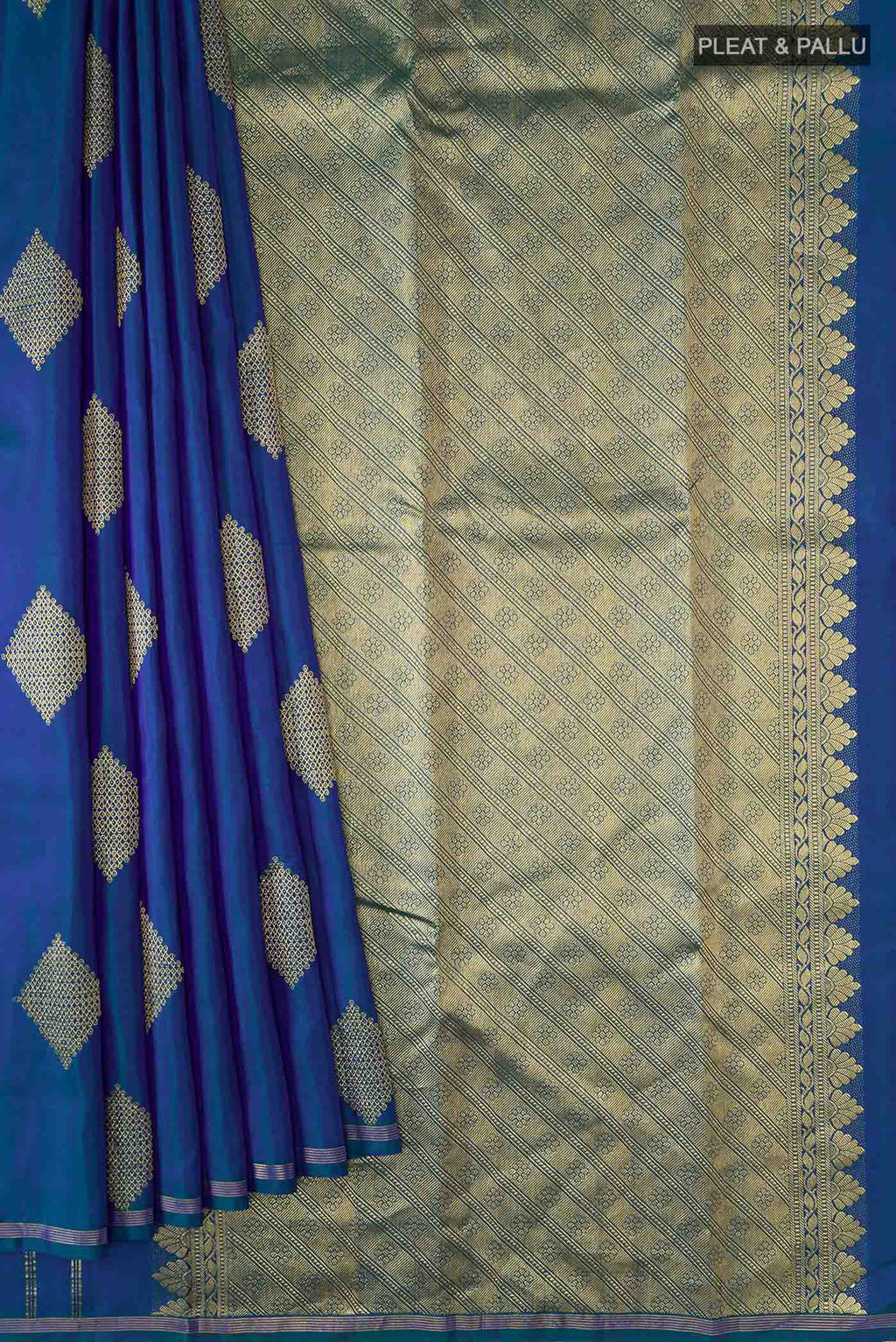 pleats pallu