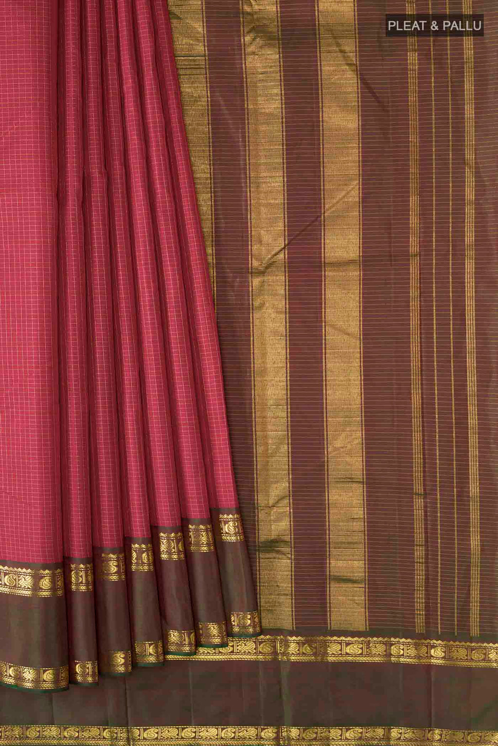 pleats pallu