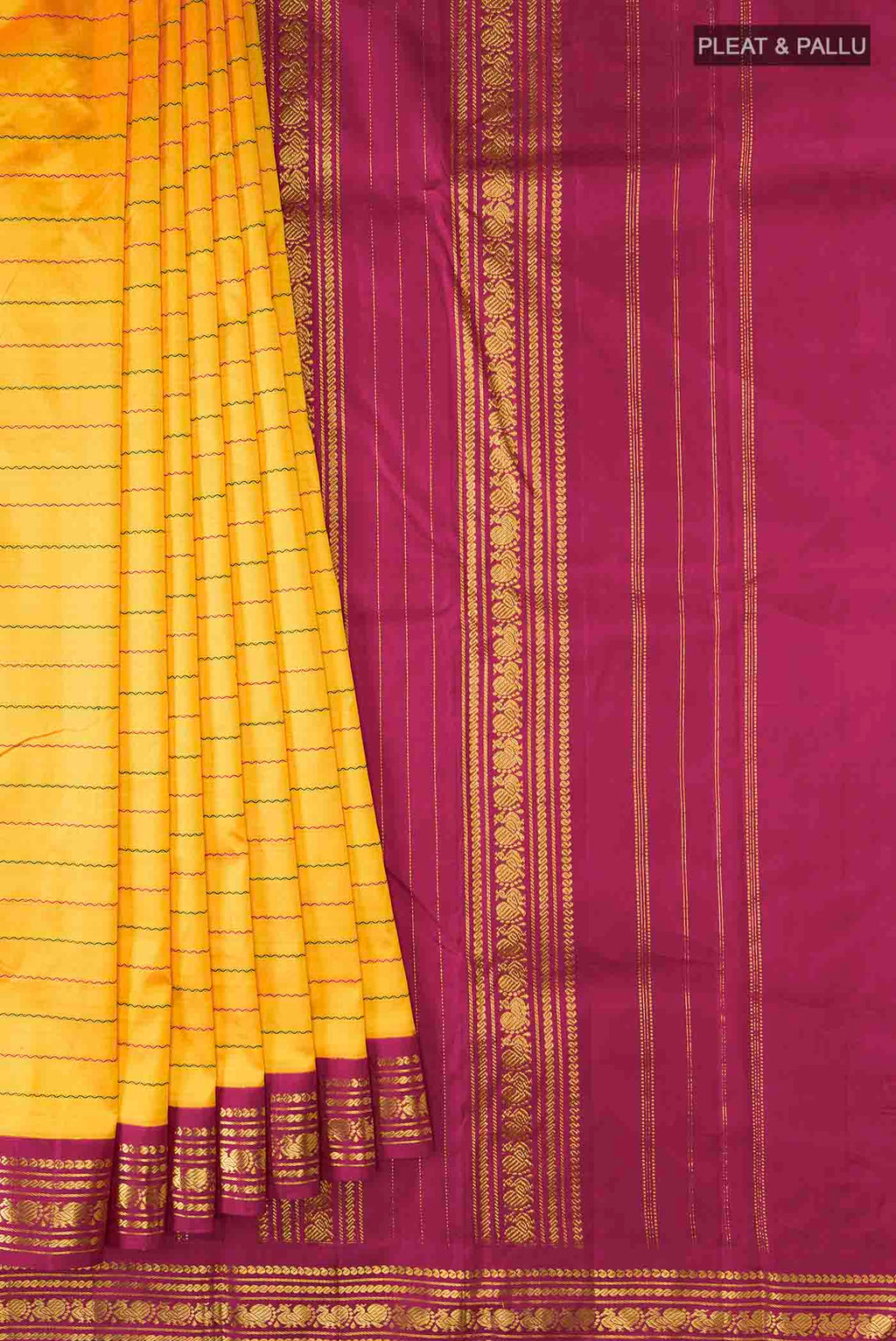 pleats pallu