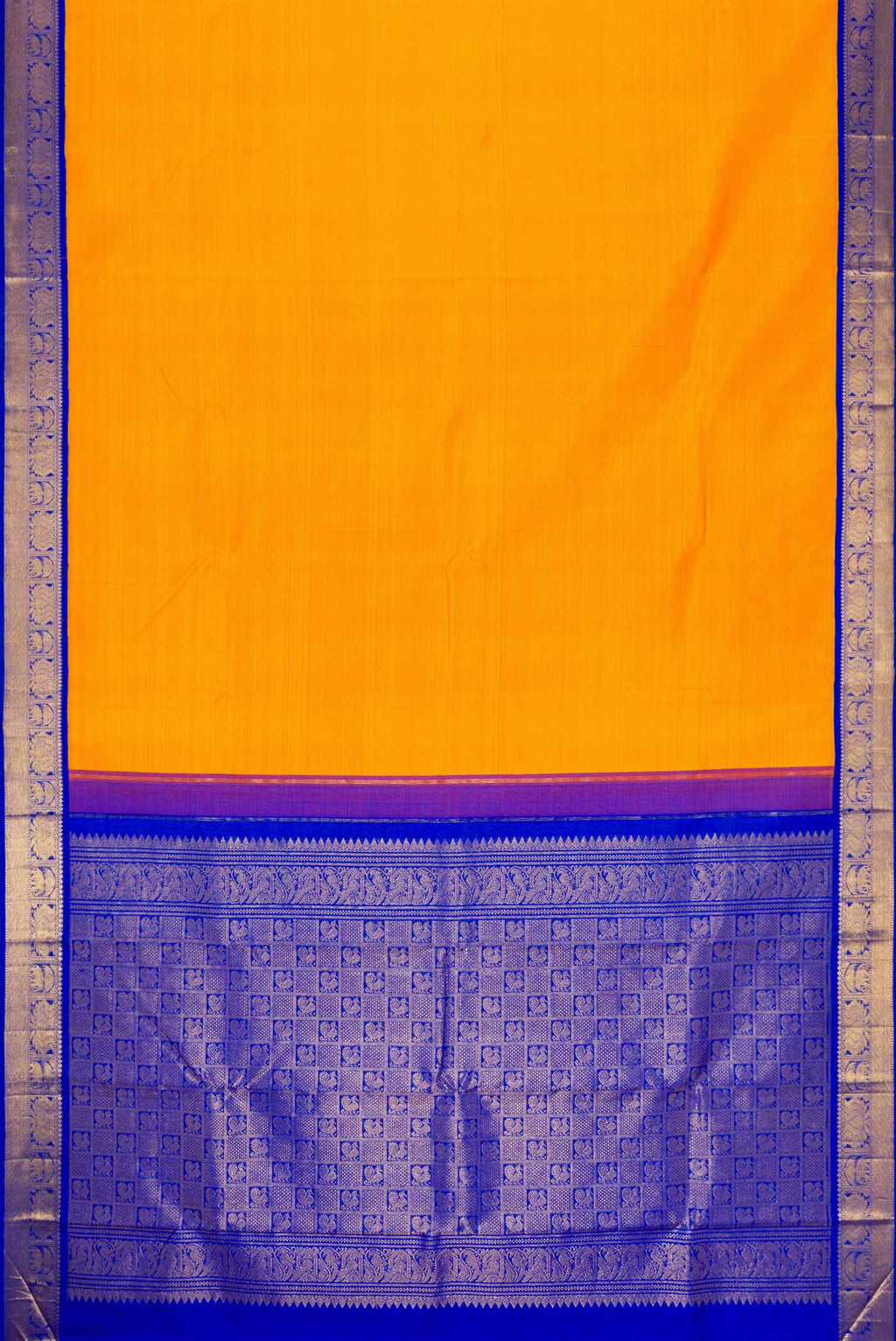 pallu body