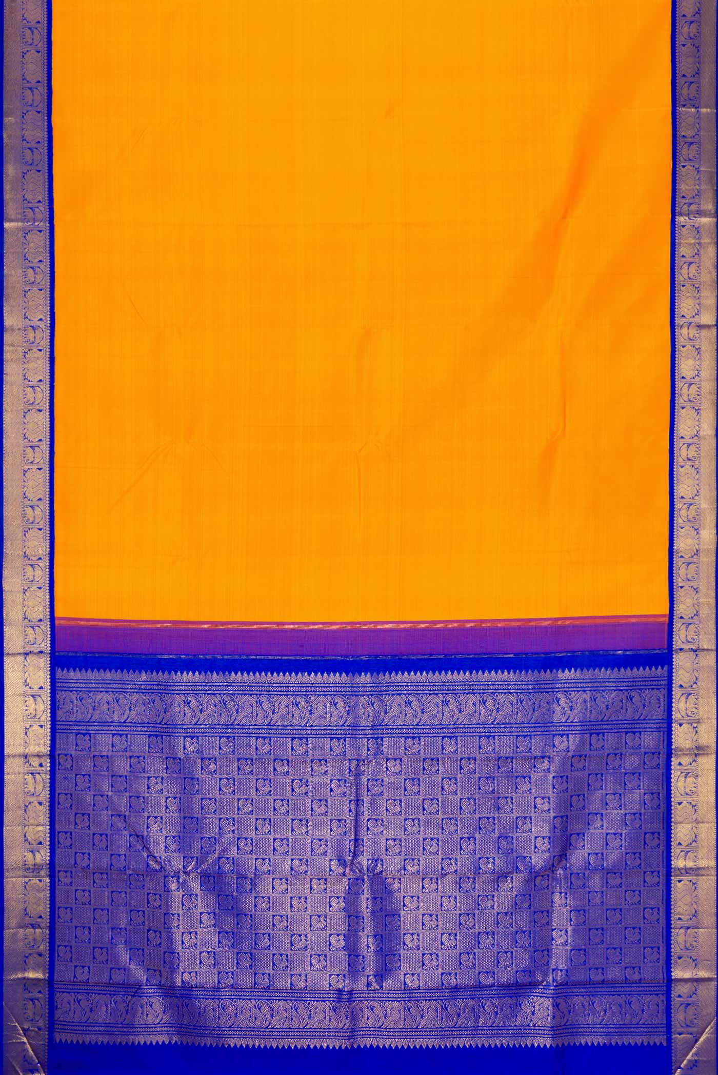 pallu body