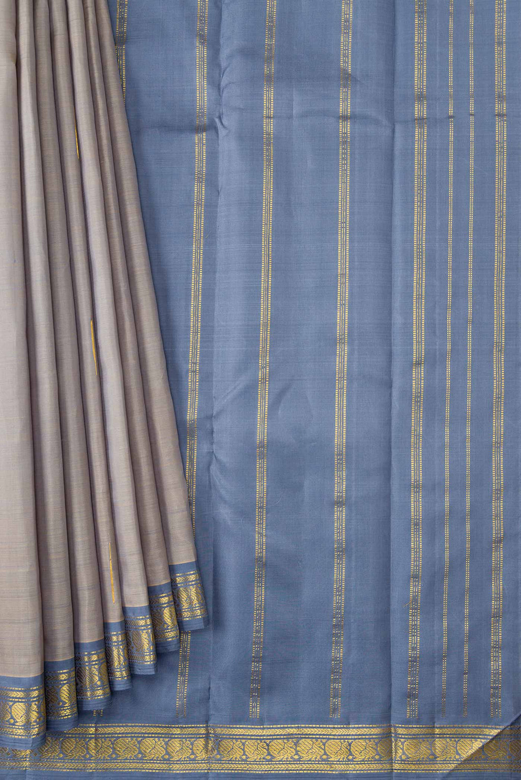 pleats pallu