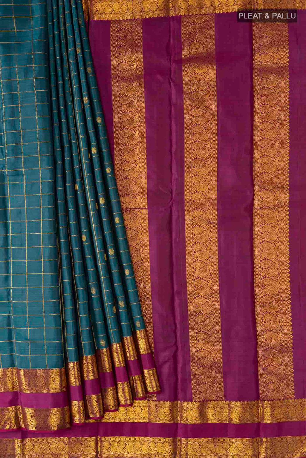 pleats pallu