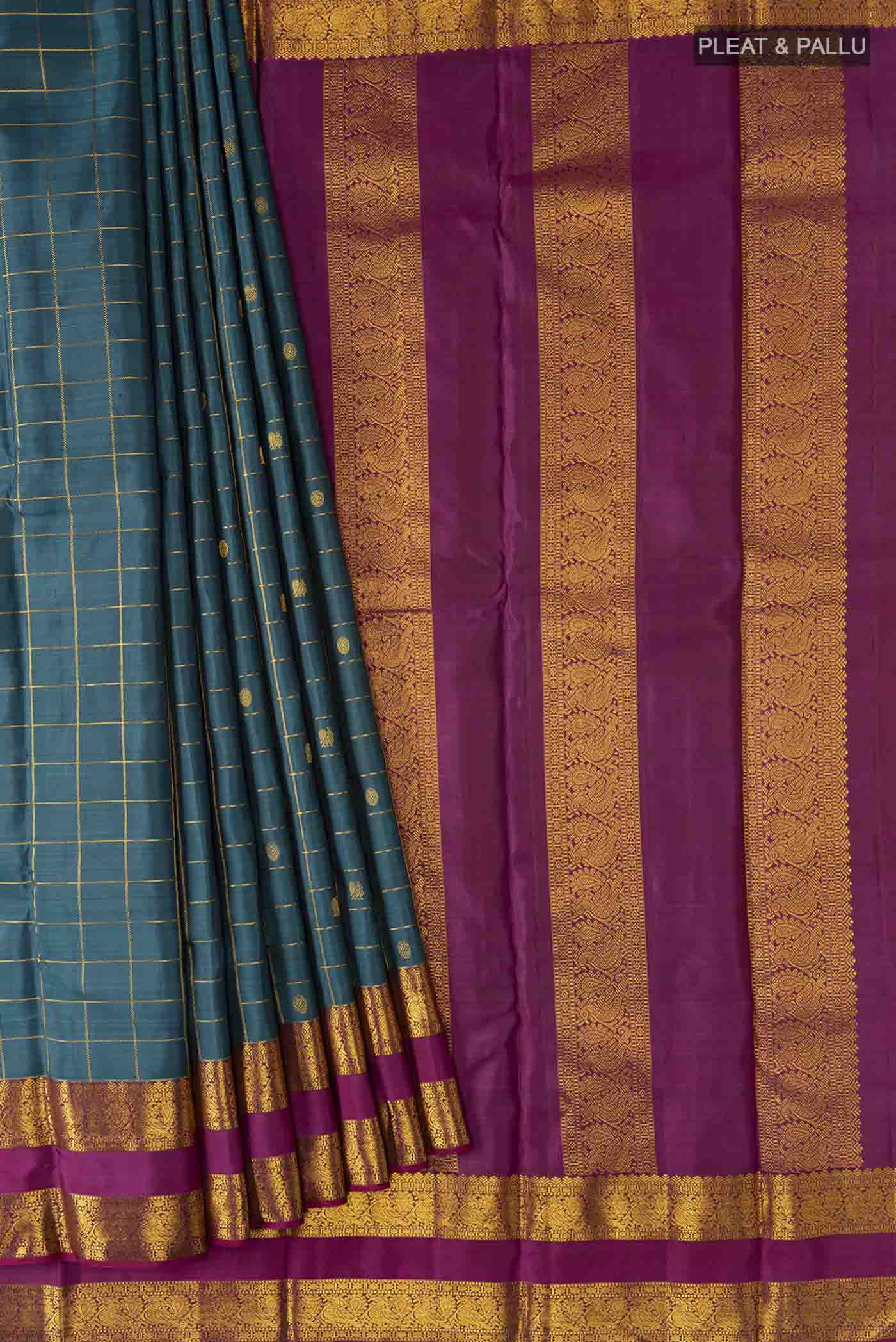 pleats pallu