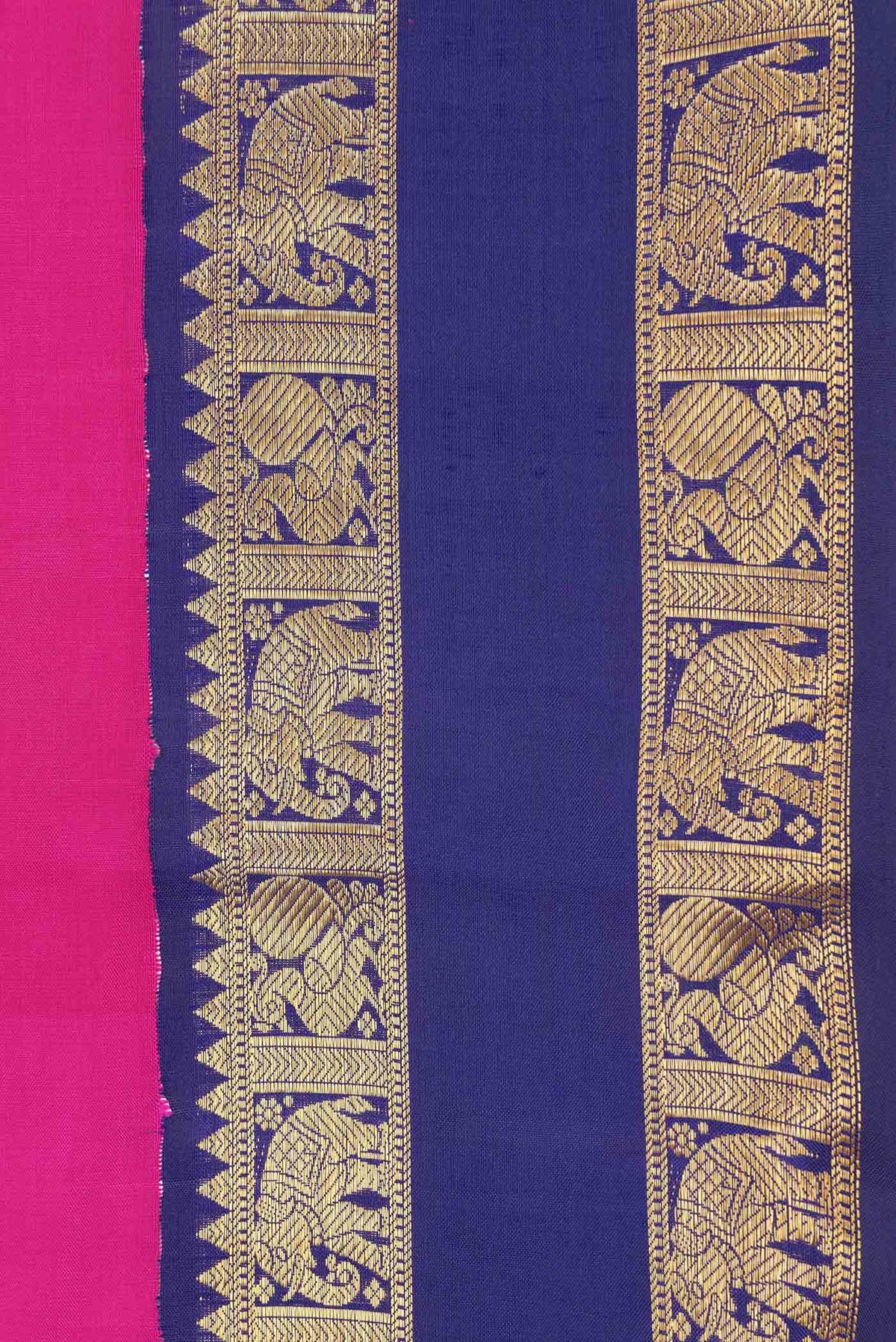 Border image of Pink Dual Tone Kanchipuram Saree with Zari Butta on the body and Zari Border