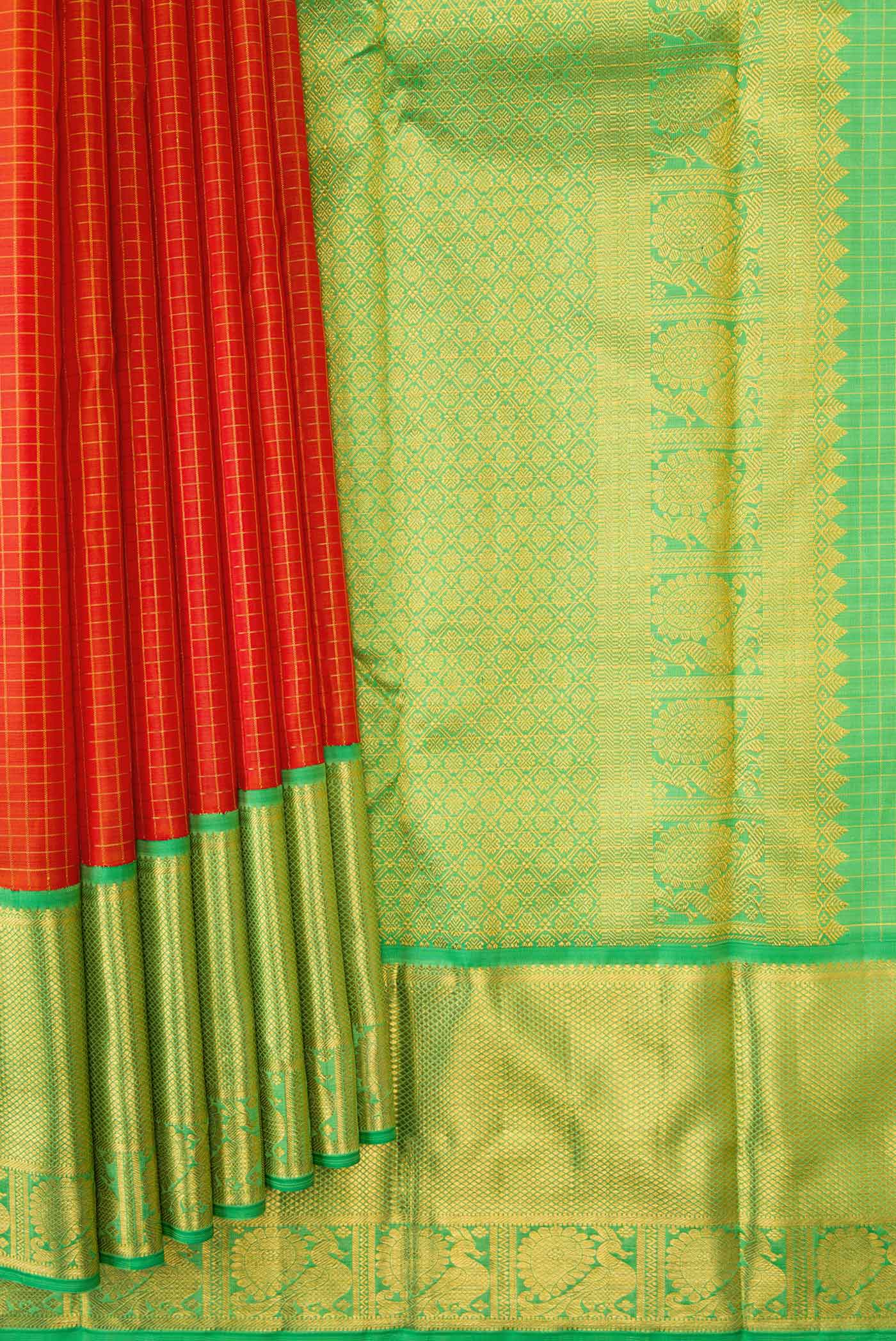 pleats pallu