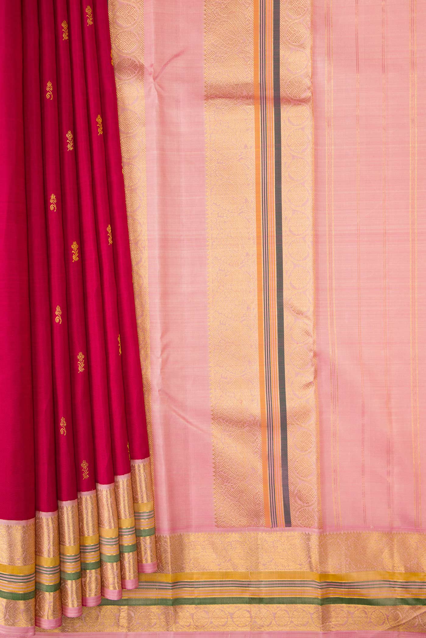 pleats pallu