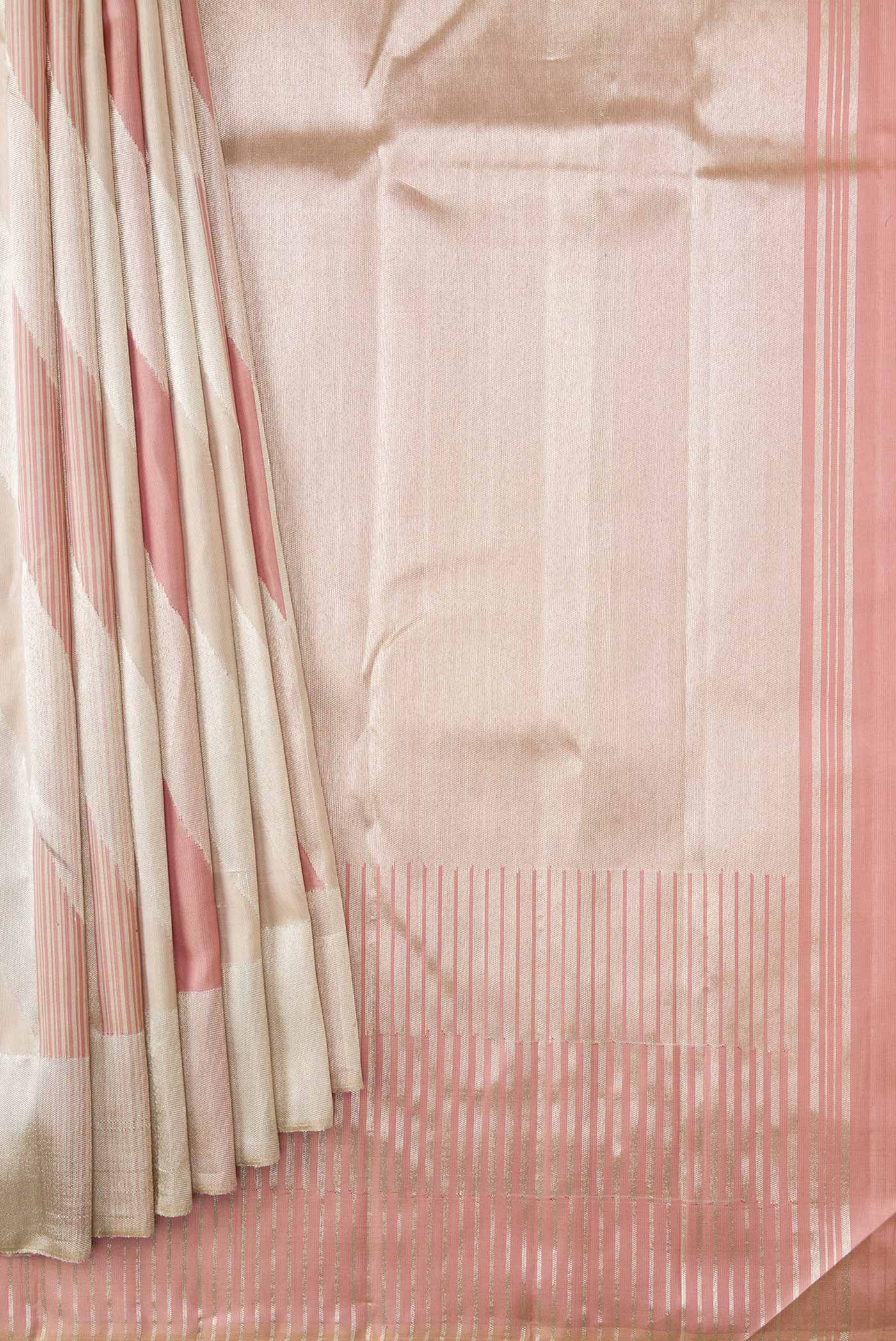 pleats pallu