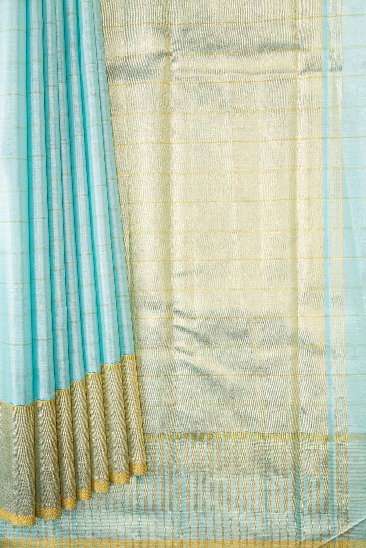 Pleats and pallu of Sky Blue Dual Tone Kanchipuram Tissue Silk Saree with Stripes on the body and Zari Border