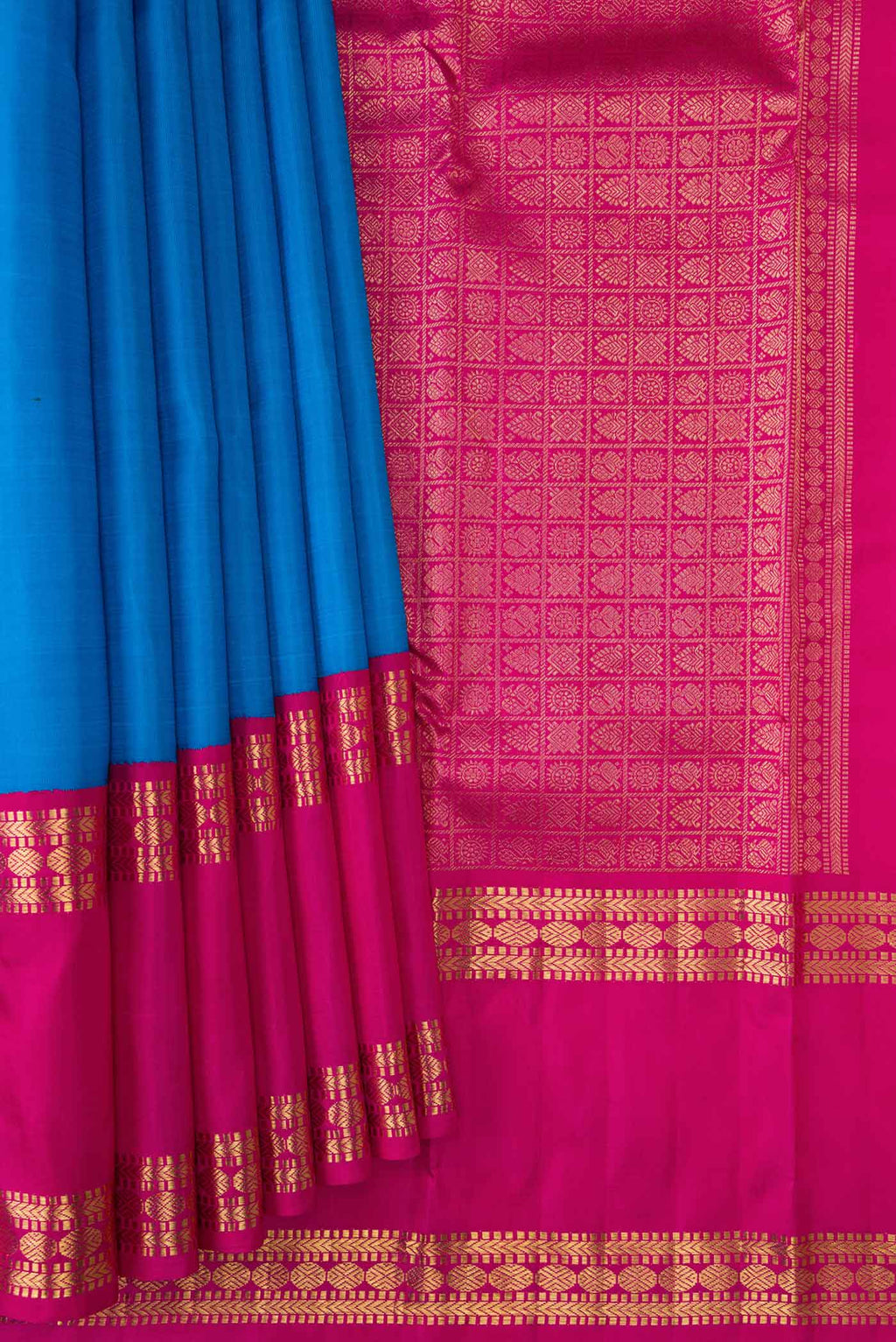 pleats pallu