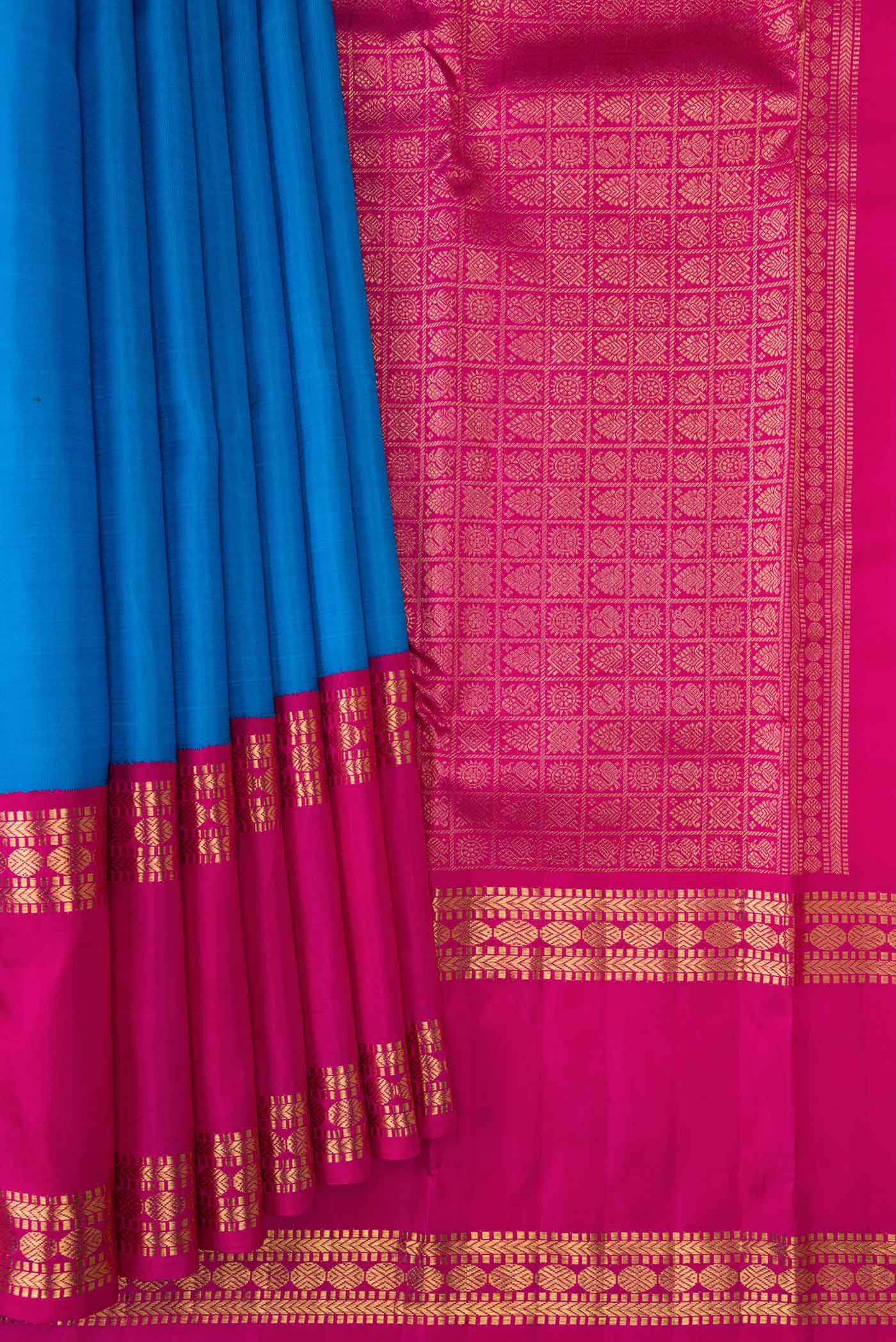 pleats pallu