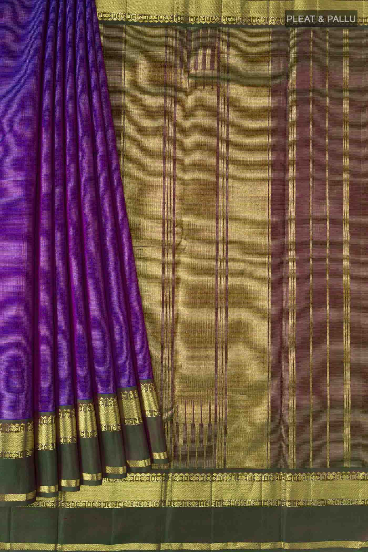 pleats pallu