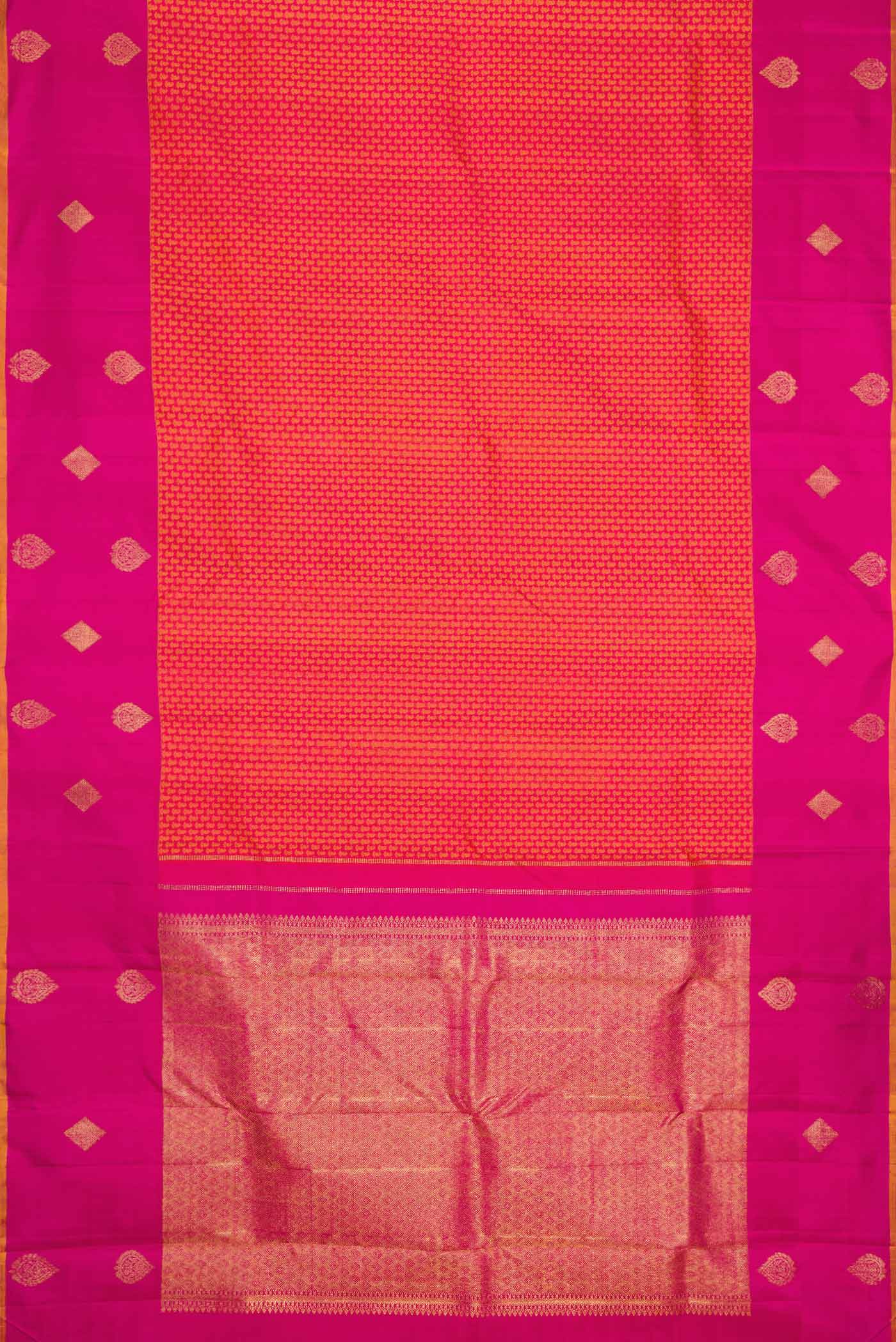 pallu body