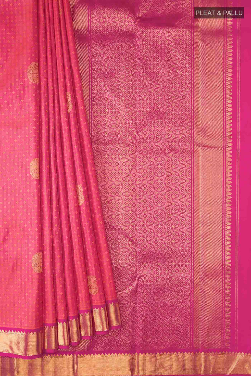 pleats pallu