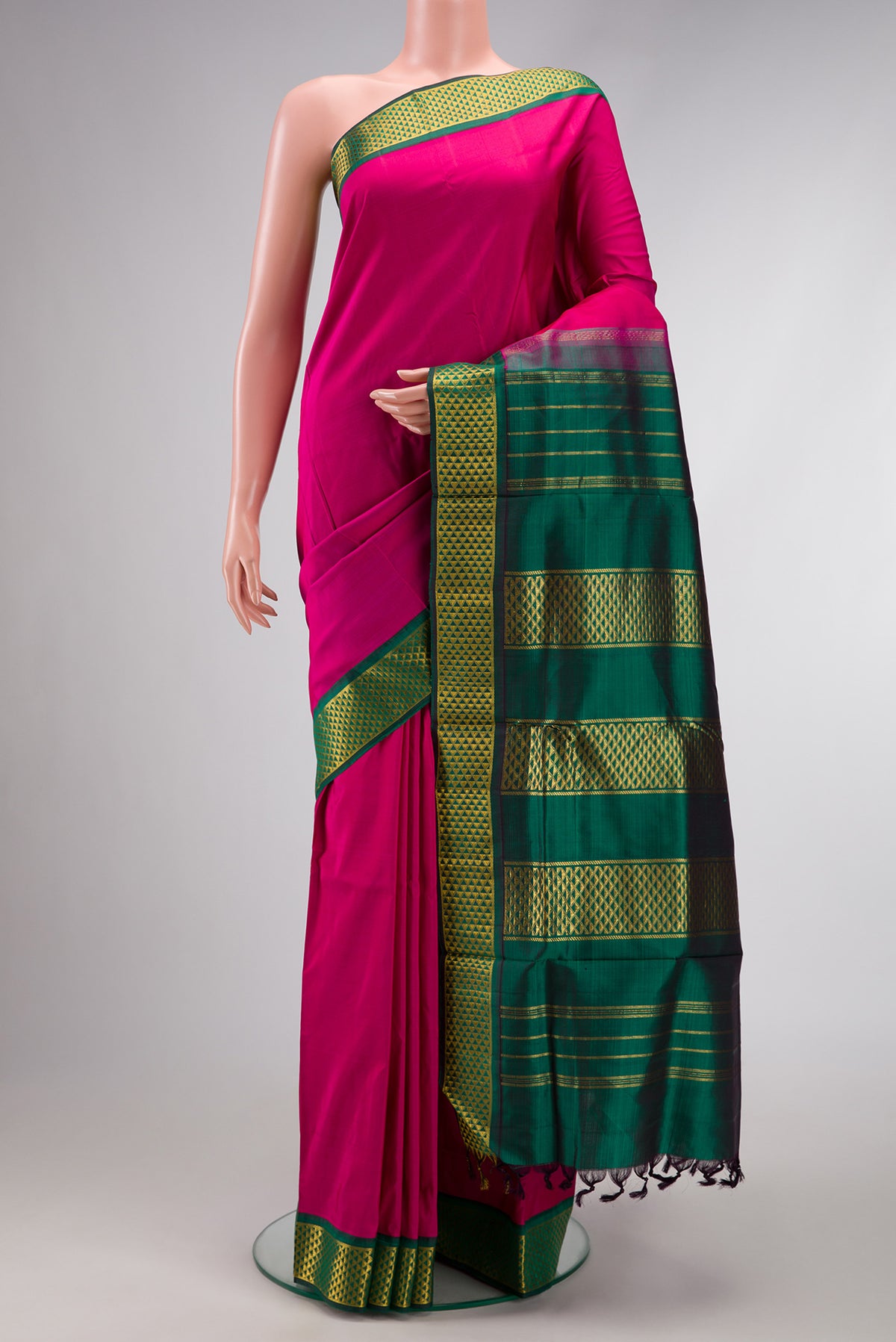 Pure Silk Pure Zari Purple Dual Tone Kanjivaram Nine Yards Saree with Plain Body and Zari Border.  displayed on a mannequin