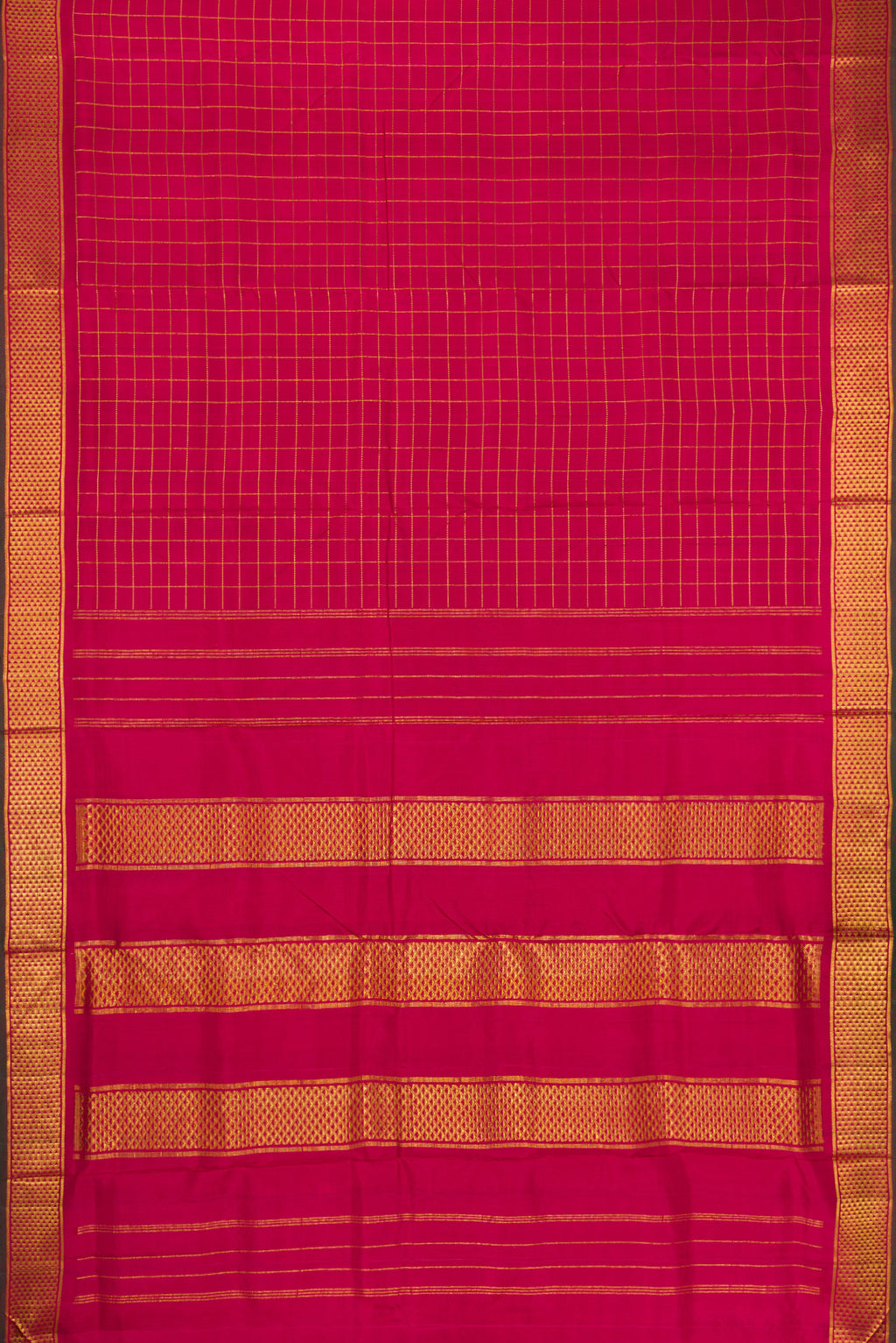 Flat view of Red Dual Tone Kanjivaram Silk Nine Yards Saree with Checked design on the body and Zari Border. 