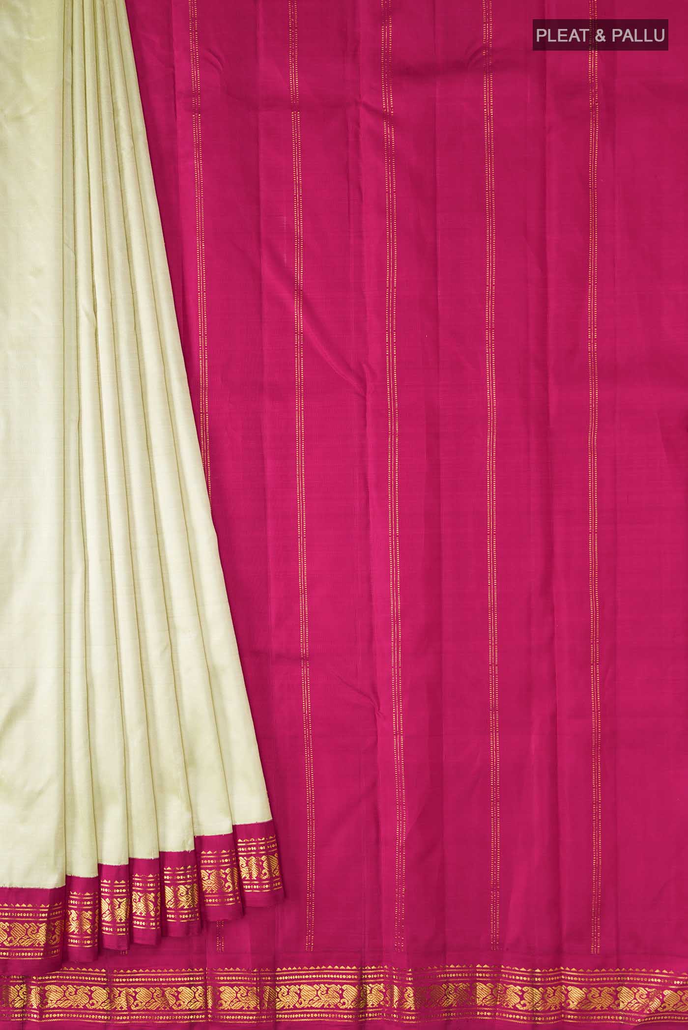 pleats pallu