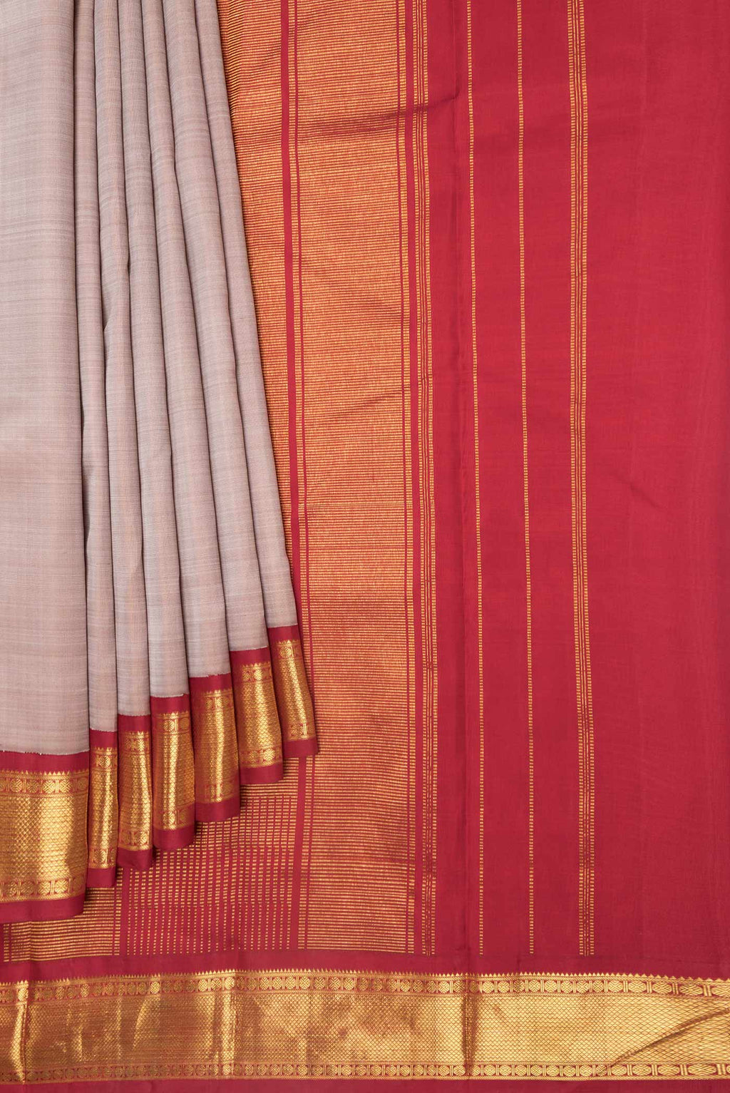 pleats pallu