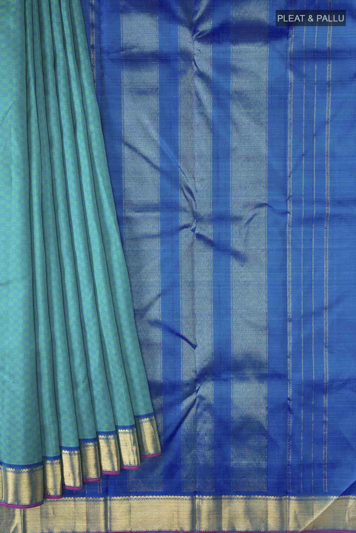 pleats pallu
