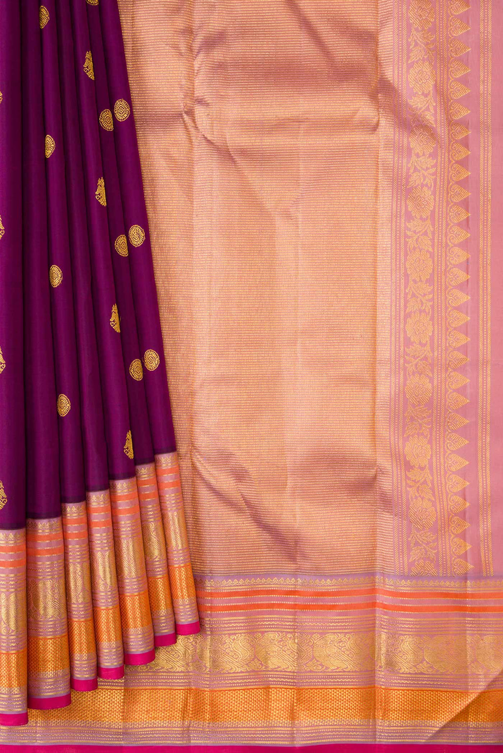 pleats pallu