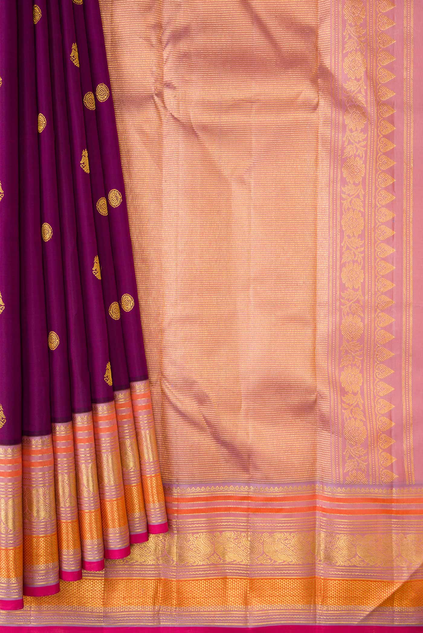 pleats pallu