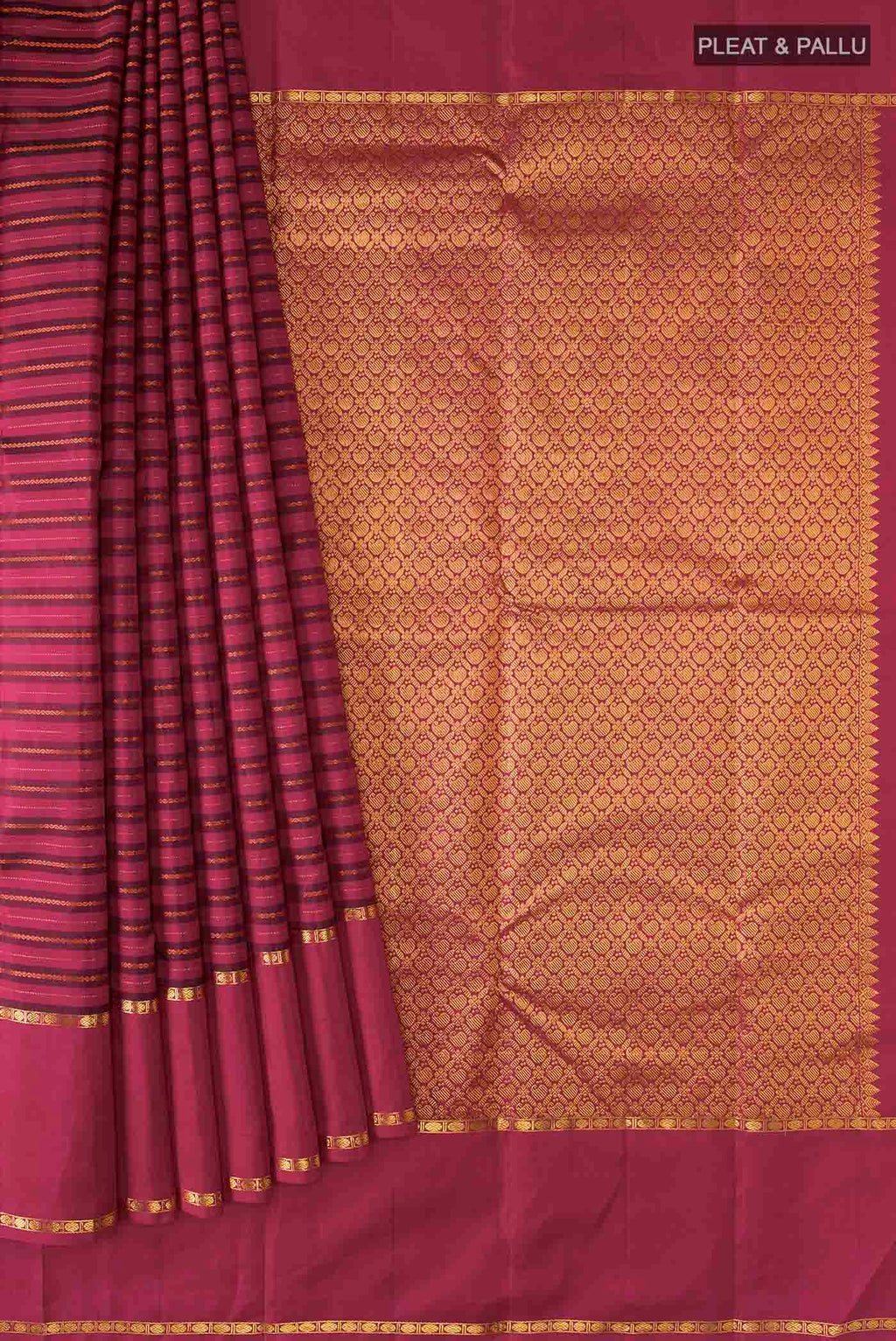 pleats pallu