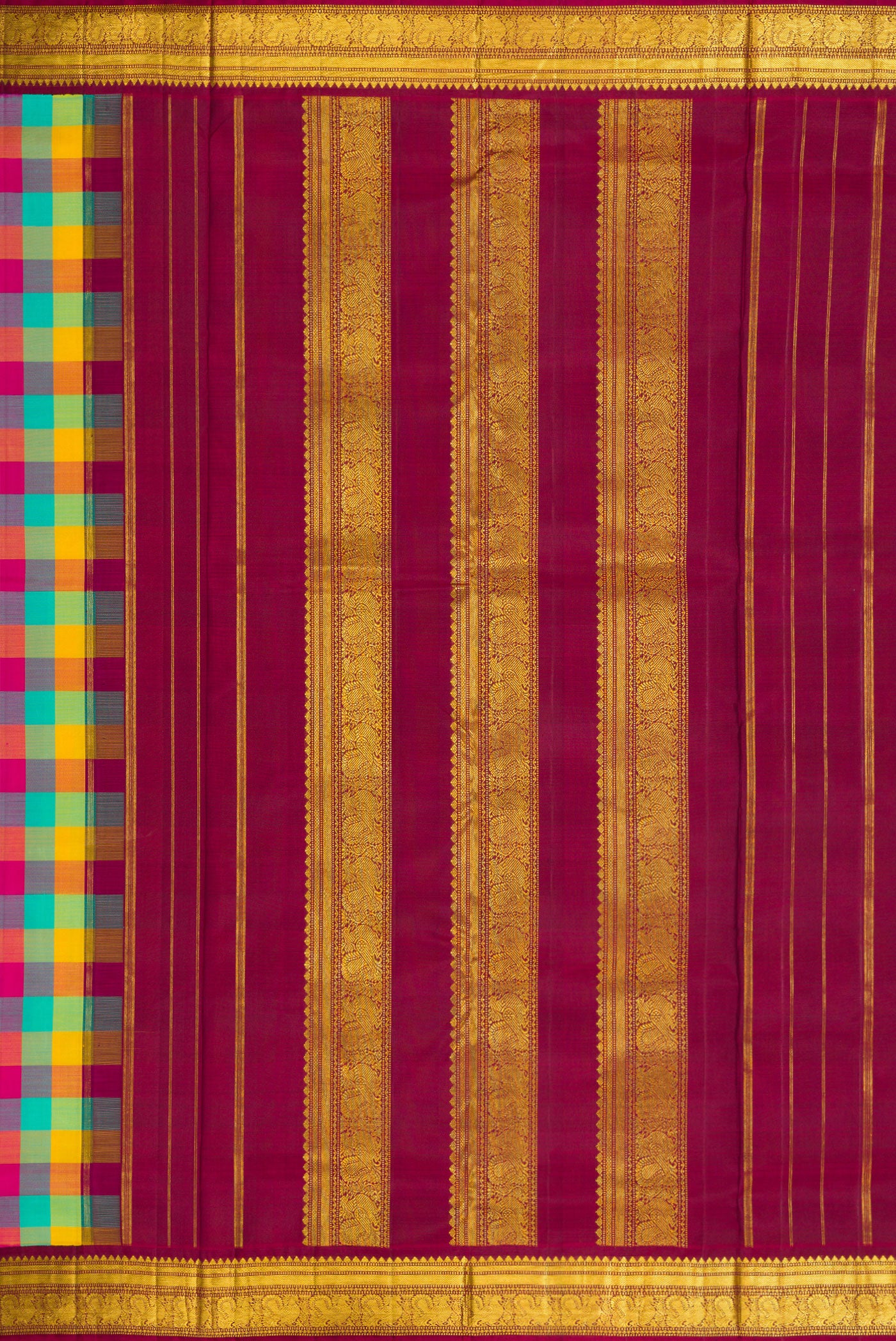 Close up image of the pallu of Pure Silk Pure Zari Sea Green , Yellow and Dark PInk Color Kanchipuram Nine Yards Saree with Checked design on the body and Zari Border. 